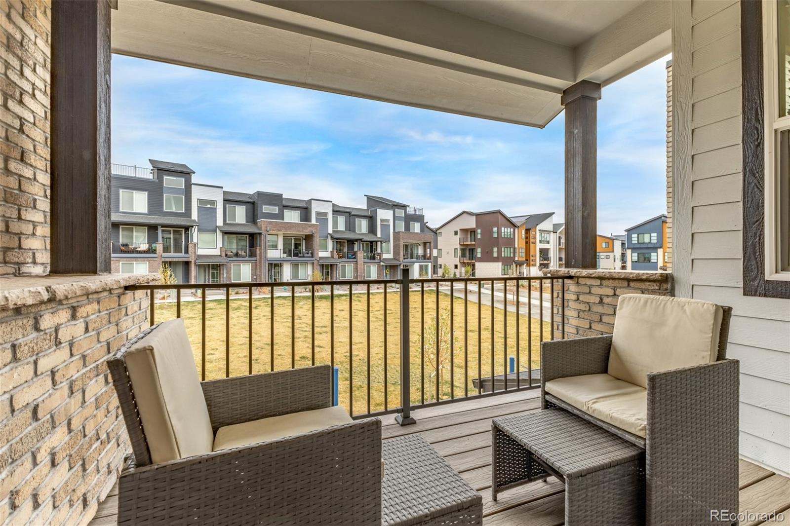 MLS Image #37 for 16563  peak way,broomfield, Colorado