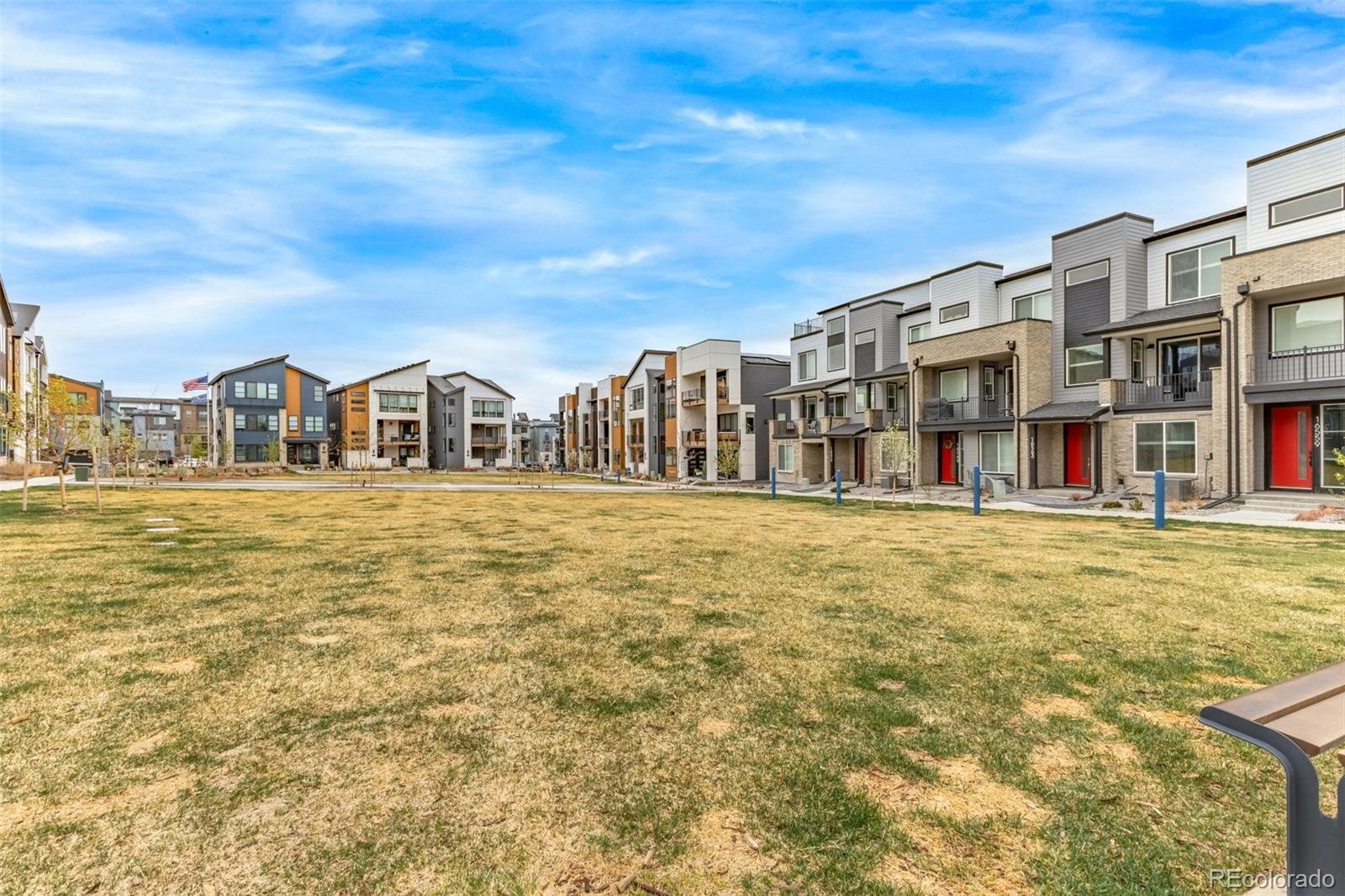 MLS Image #38 for 16563  peak way,broomfield, Colorado