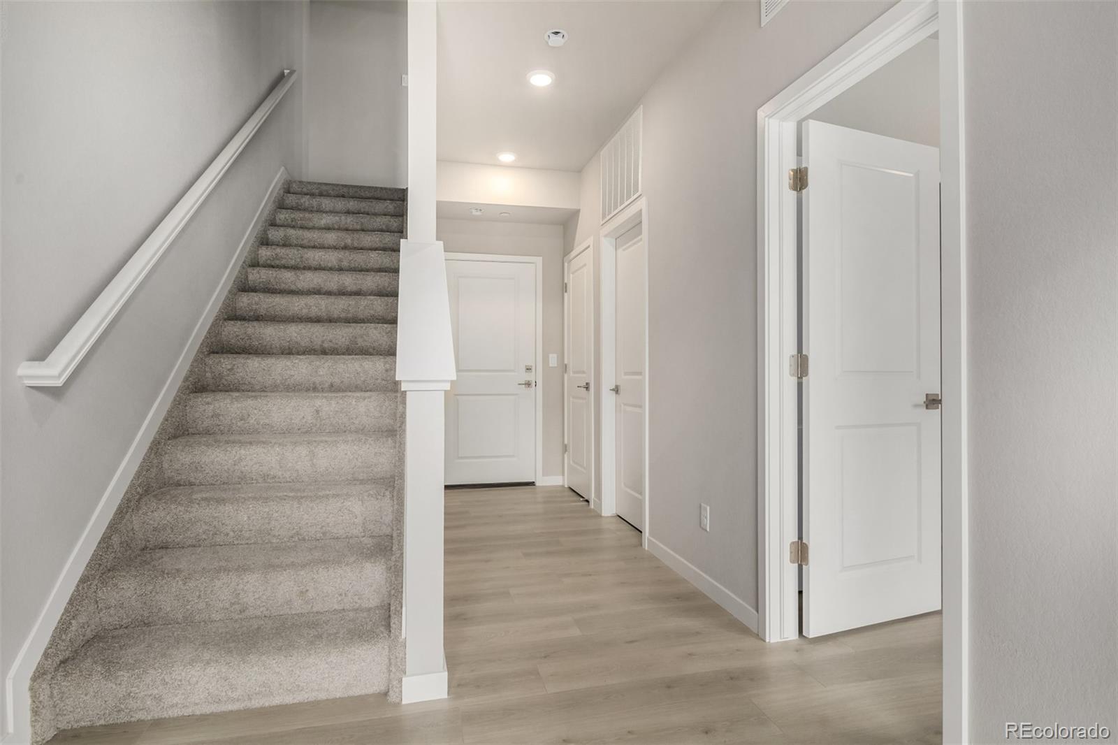 MLS Image #7 for 16563  peak way,broomfield, Colorado