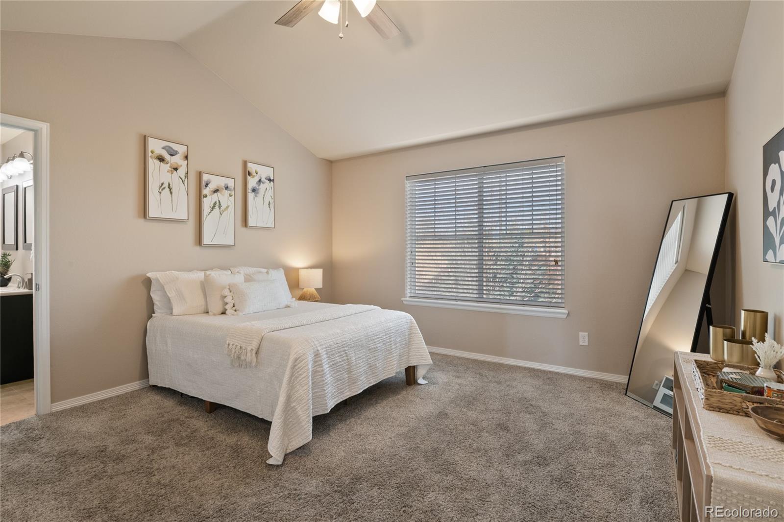 MLS Image #21 for 5563 s elk court,aurora, Colorado