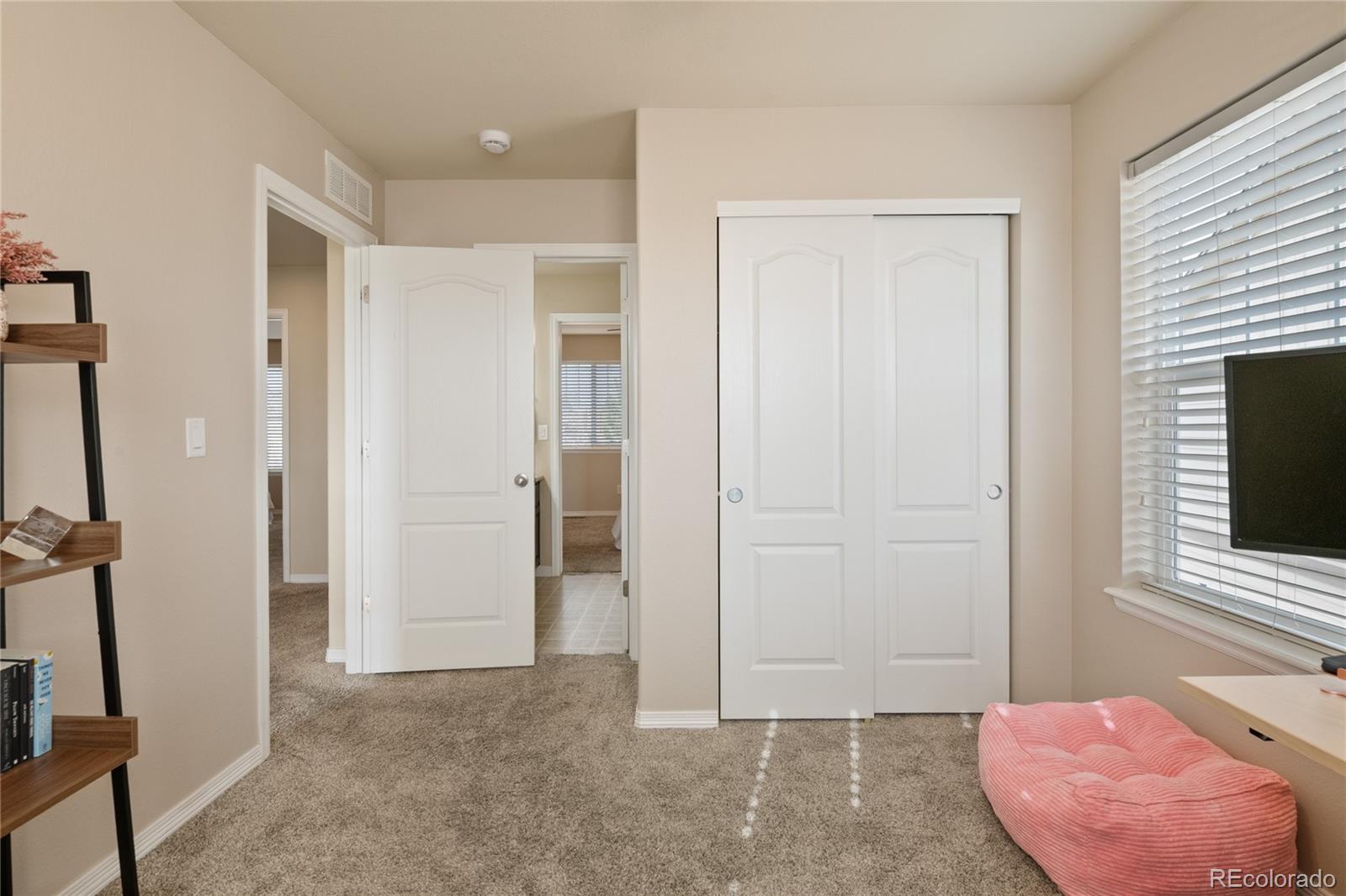 MLS Image #30 for 5563 s elk court,aurora, Colorado