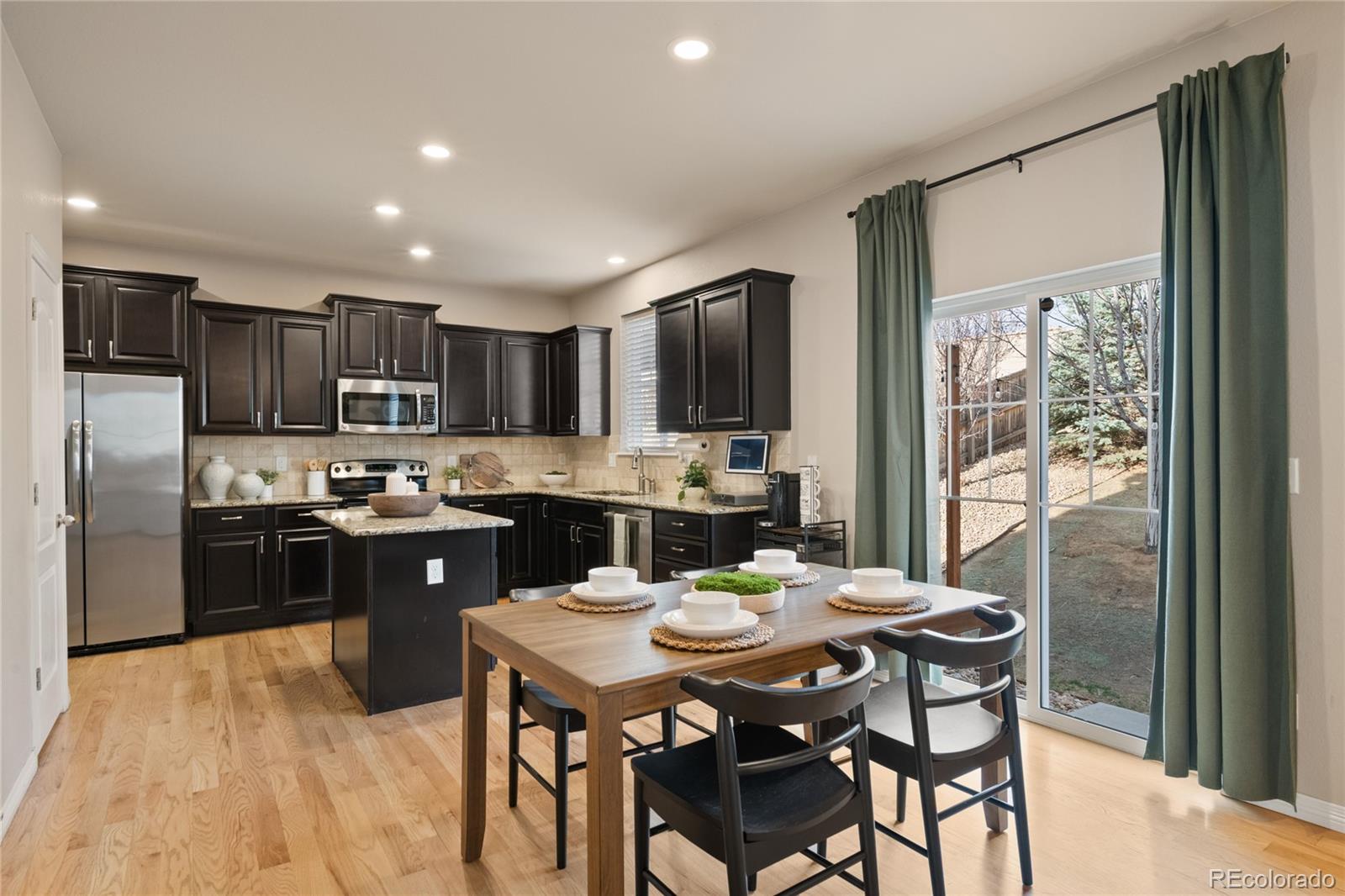 MLS Image #9 for 5563 s elk court,aurora, Colorado