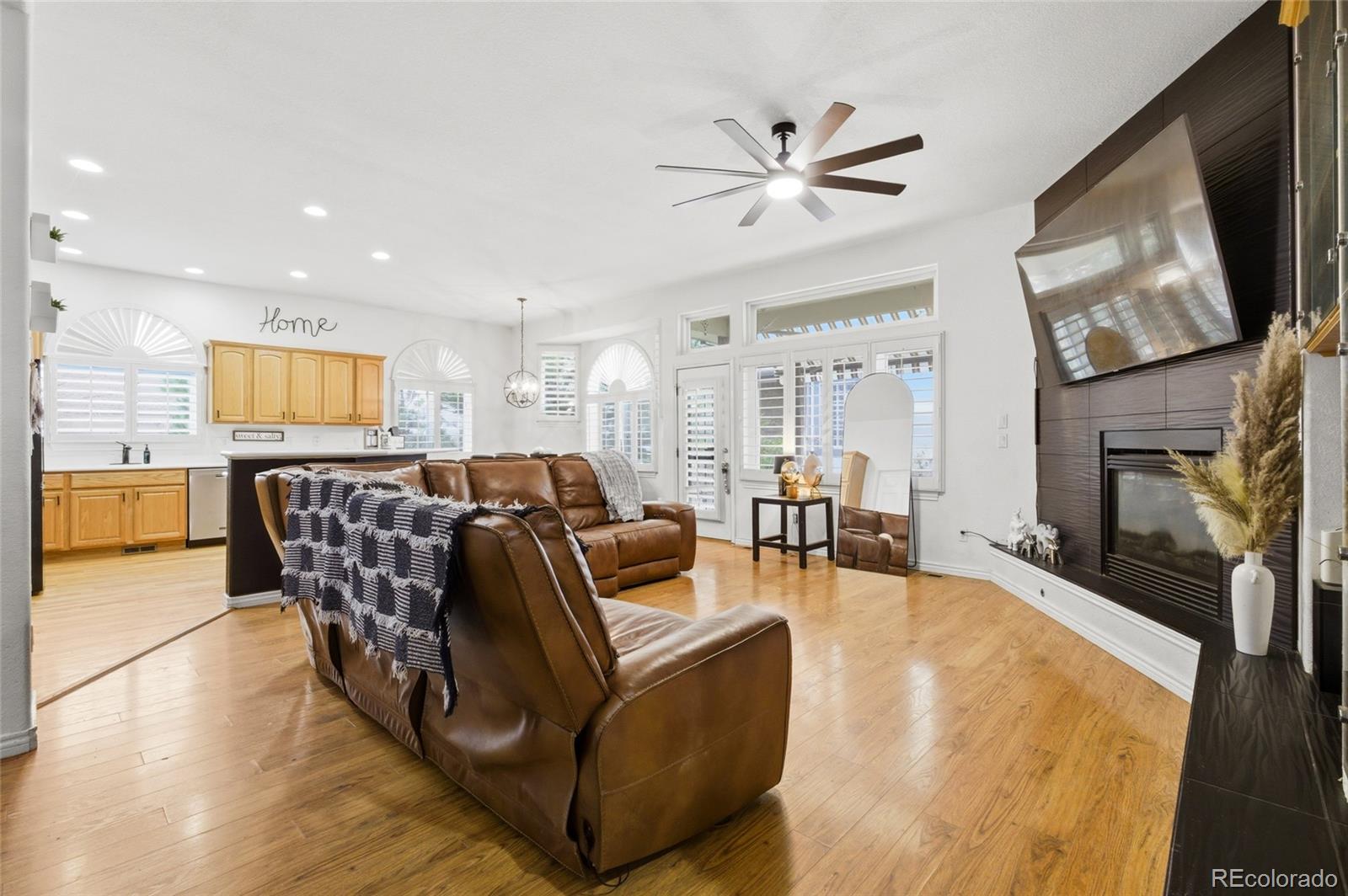 MLS Image #8 for 5901 w lehigh avenue,denver, Colorado