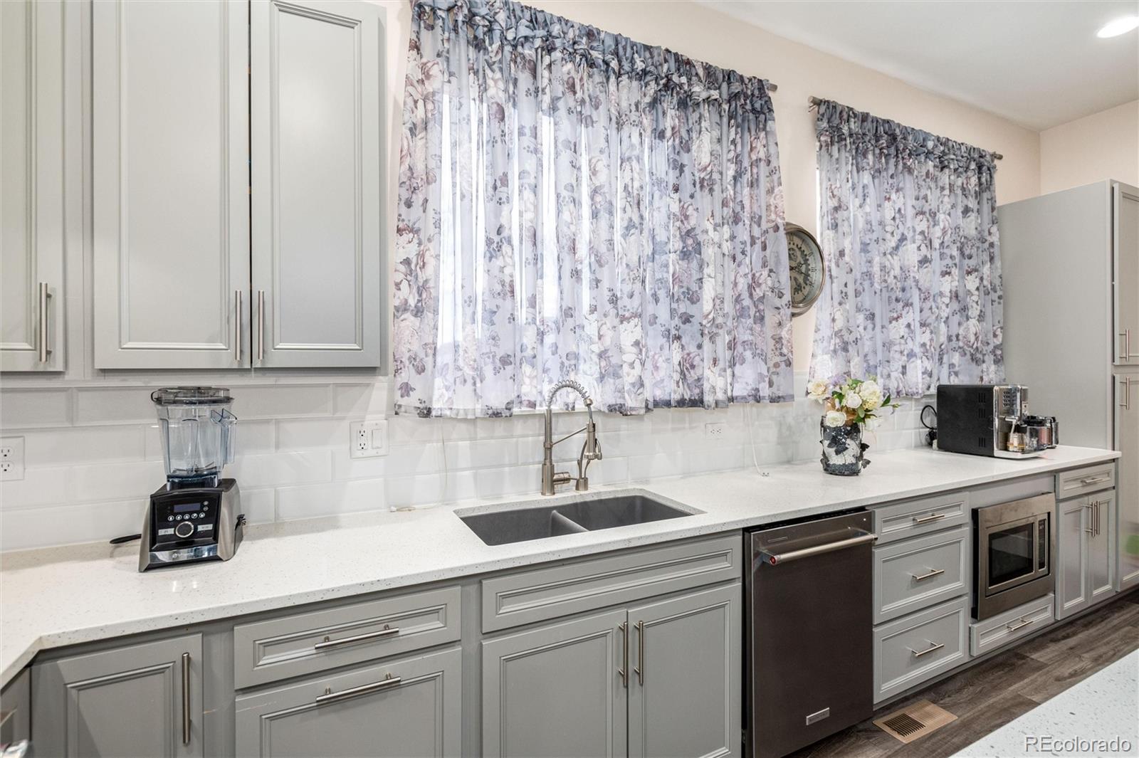 MLS Image #11 for 7885 w 43rd circle,wheat ridge, Colorado