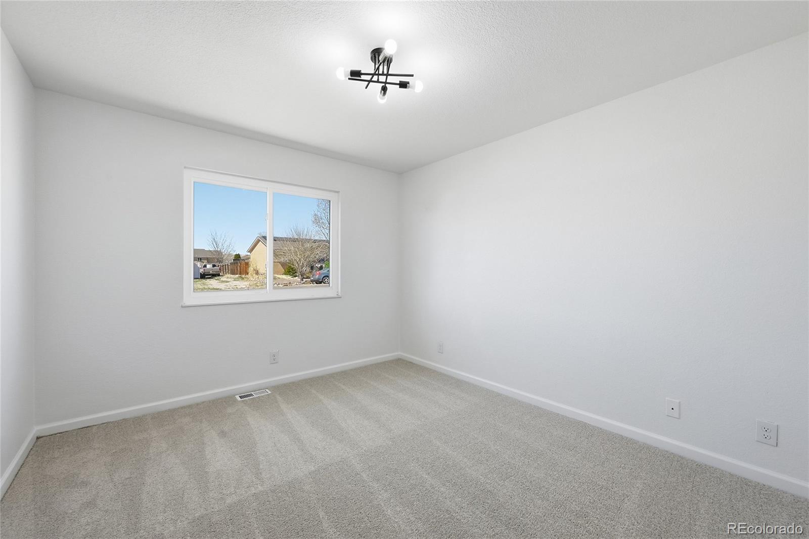 MLS Image #17 for 774 s watermelon drive,pueblo west, Colorado