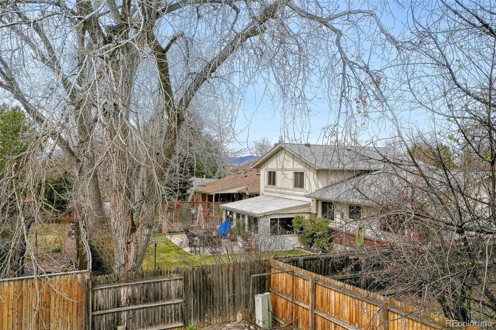 MLS Image #14 for 2923 s reading court,denver, Colorado