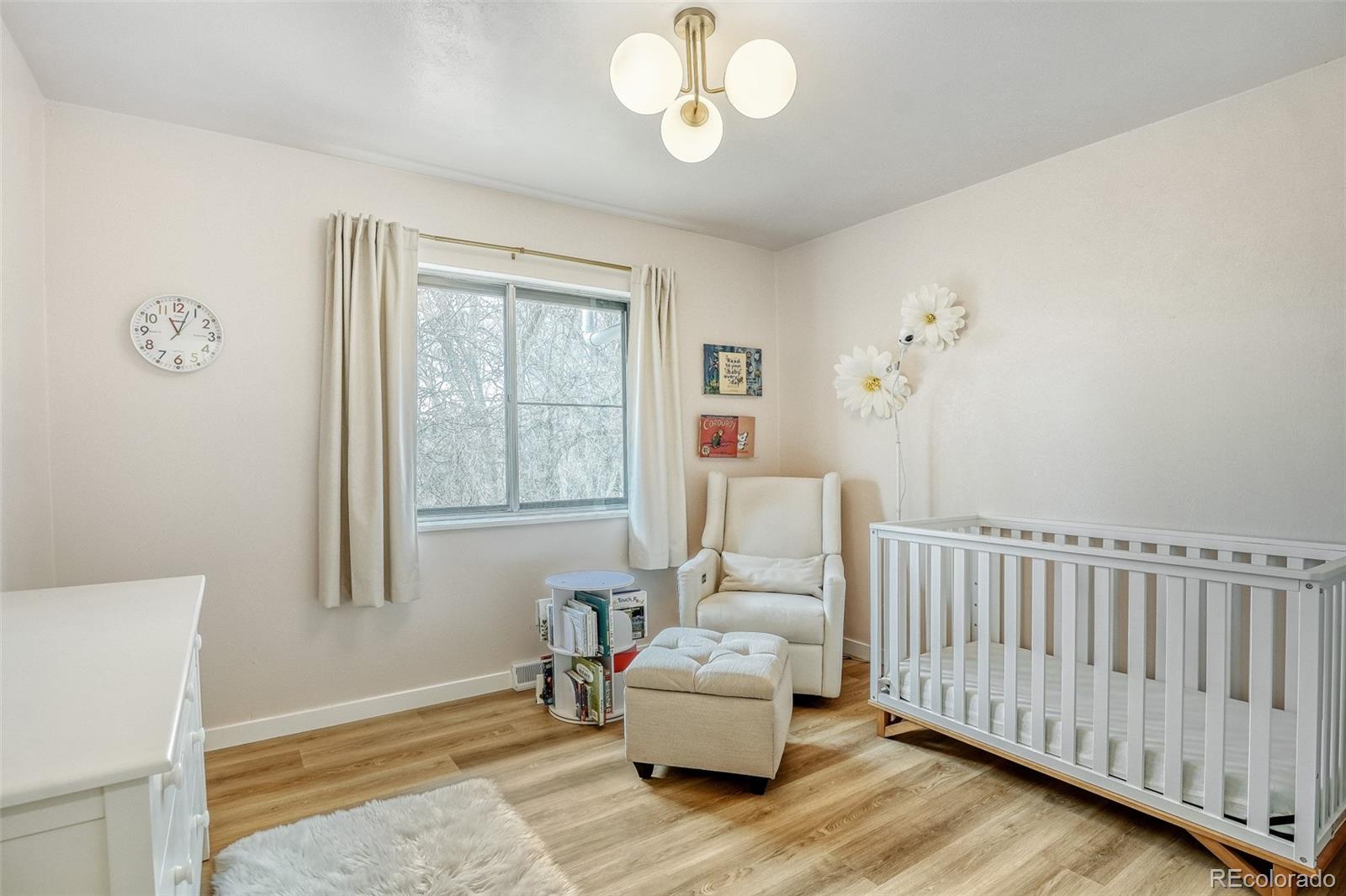 MLS Image #21 for 2923 s reading court,denver, Colorado