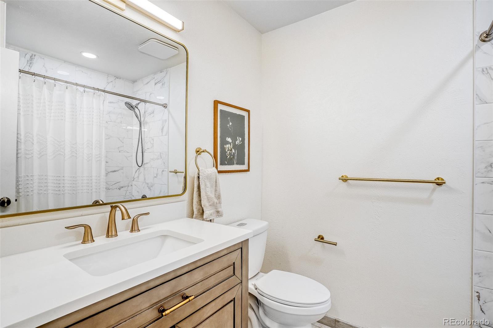 MLS Image #22 for 2923 s reading court,denver, Colorado