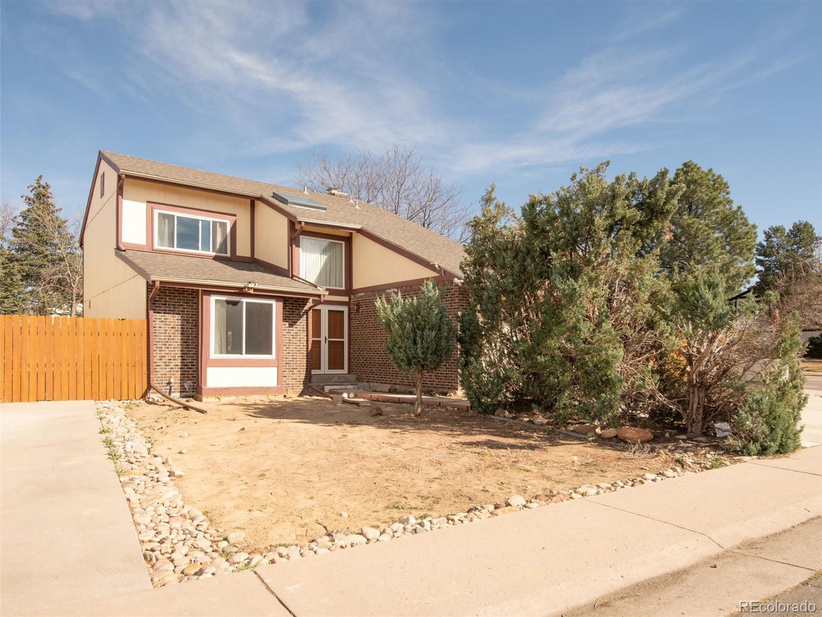 MLS Image #1 for 892 s rifle way,aurora, Colorado