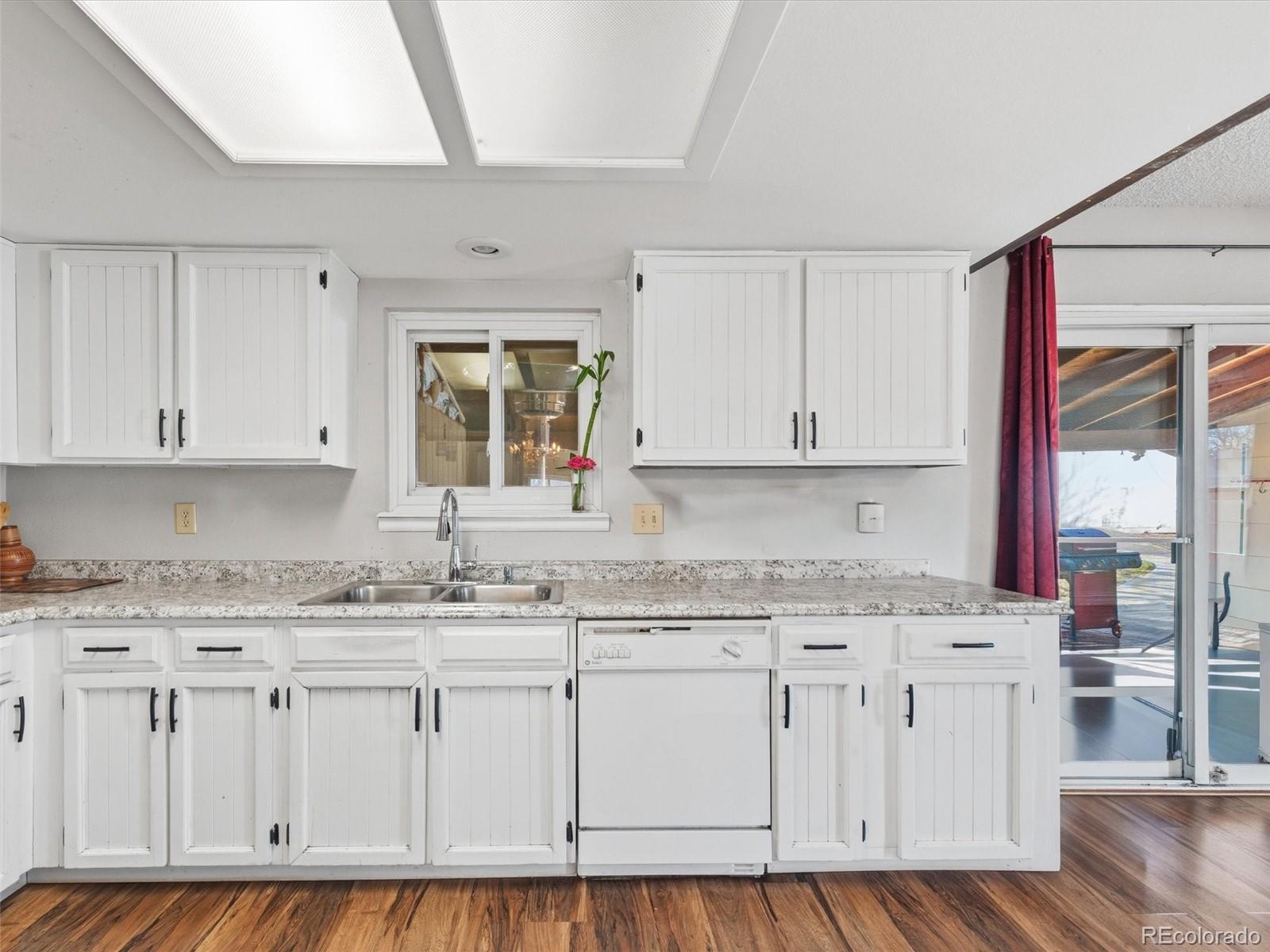 MLS Image #7 for 892 s rifle way,aurora, Colorado
