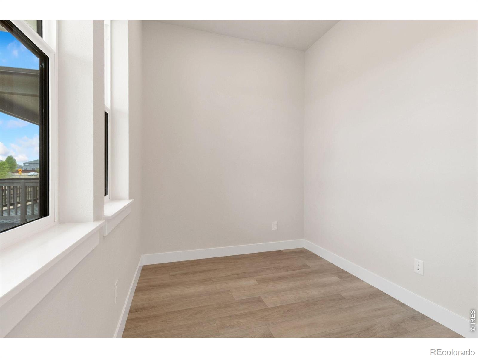 MLS Image #5 for 1653  winter glow drive,windsor, Colorado