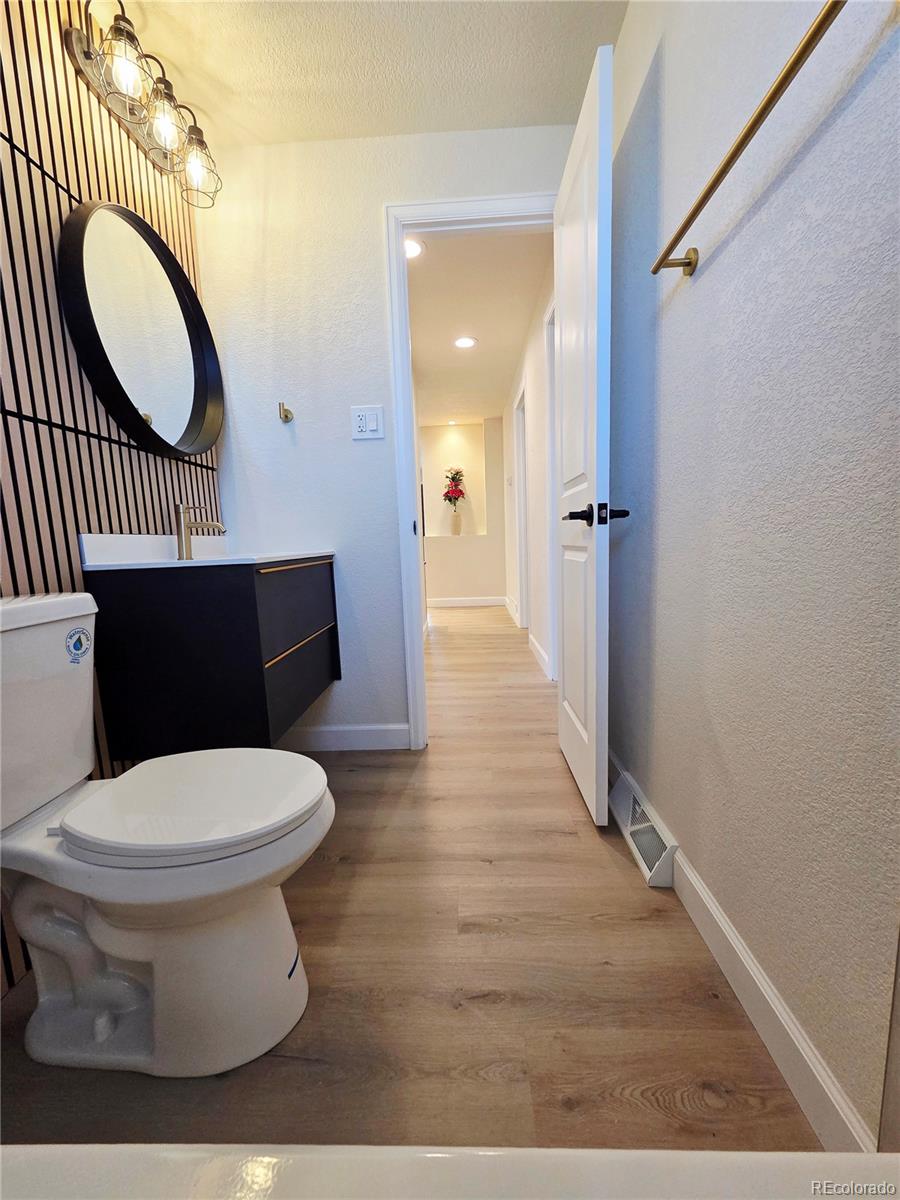MLS Image #14 for 415  winona court,denver, Colorado