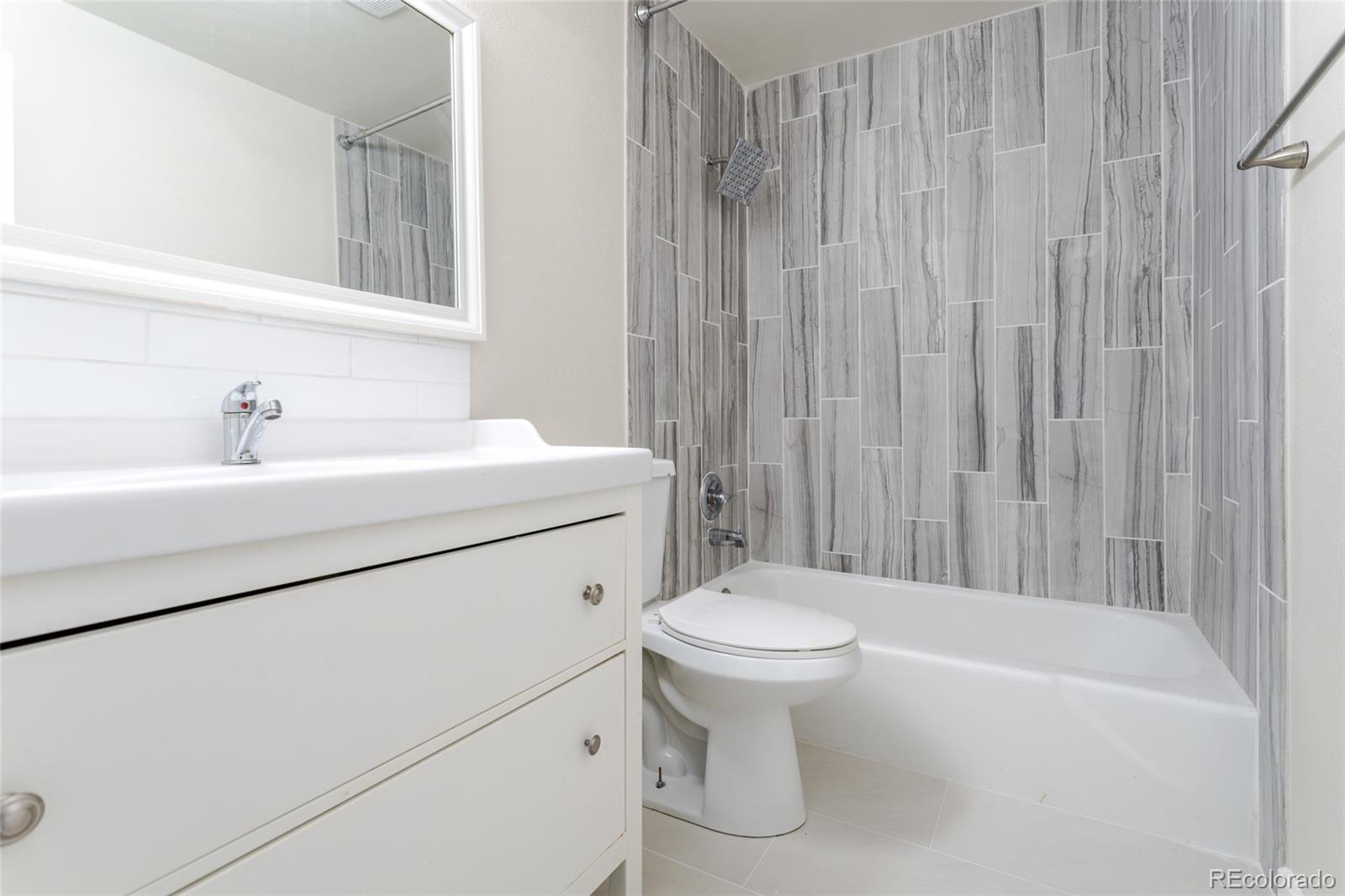 MLS Image #16 for 1200 s monaco st parkway,denver, Colorado