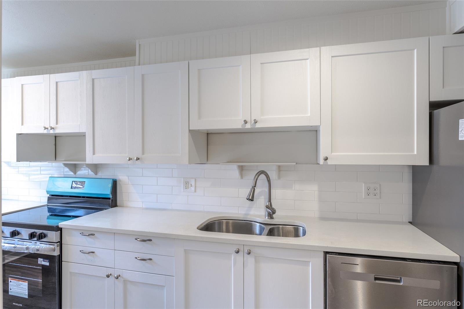 MLS Image #2 for 1200 s monaco st parkway,denver, Colorado