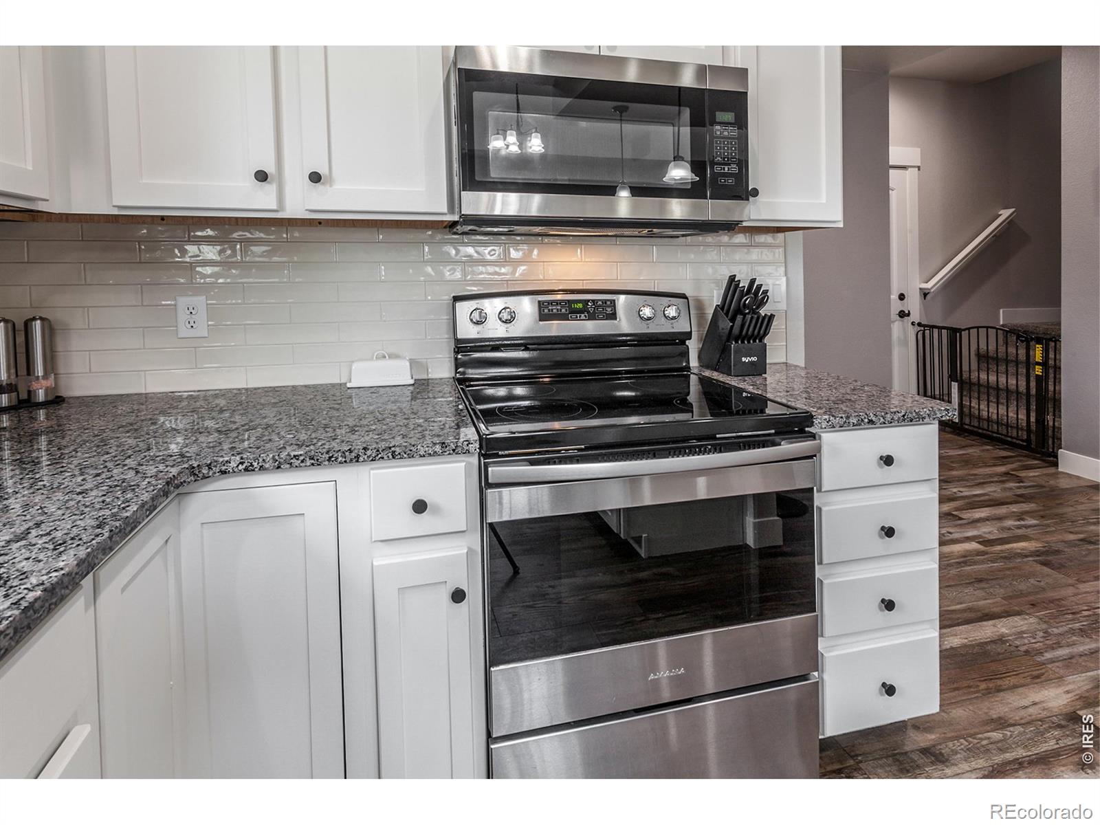 MLS Image #14 for 1726  westward circle,eaton, Colorado