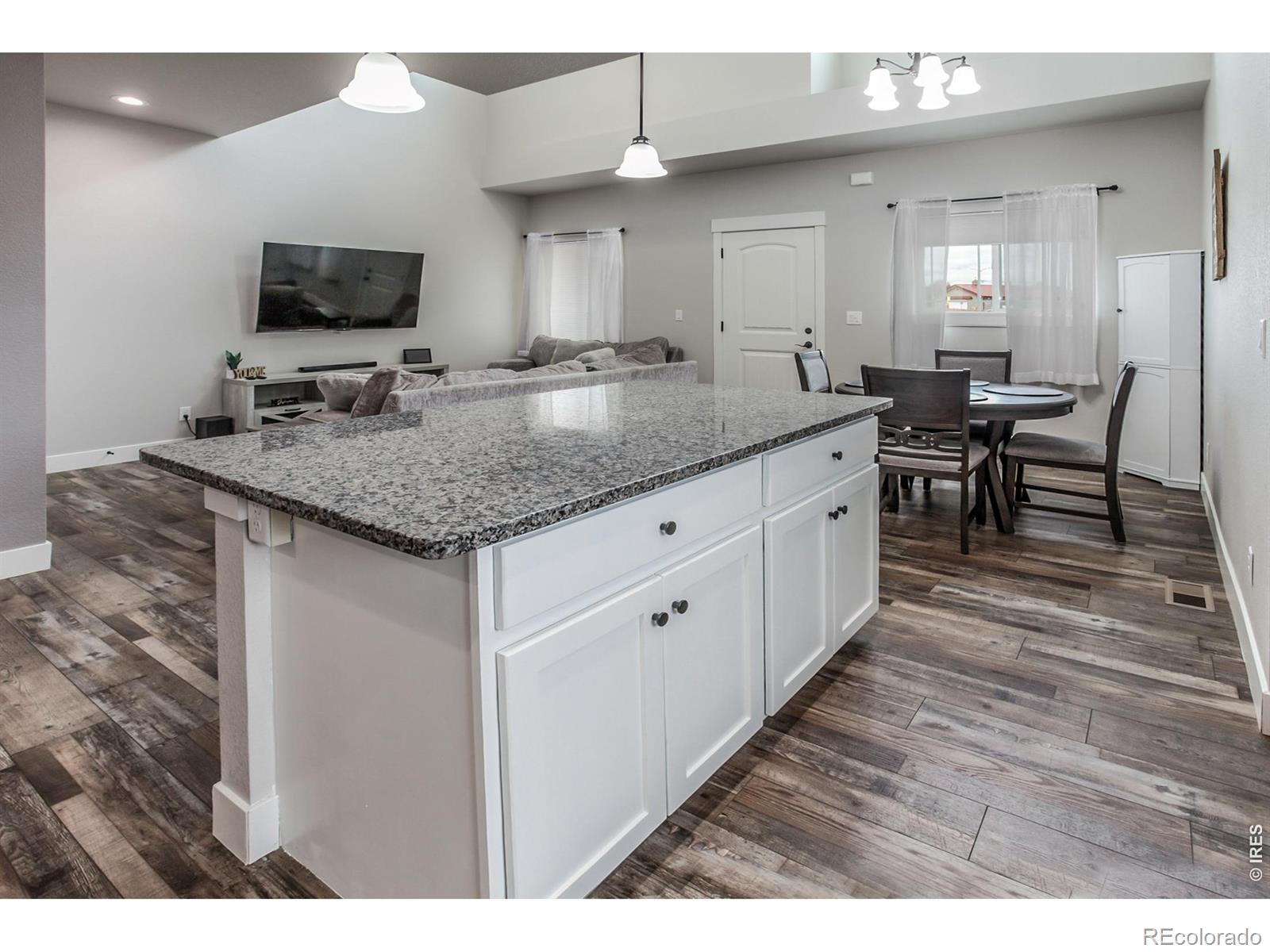 MLS Image #15 for 1726  westward circle,eaton, Colorado