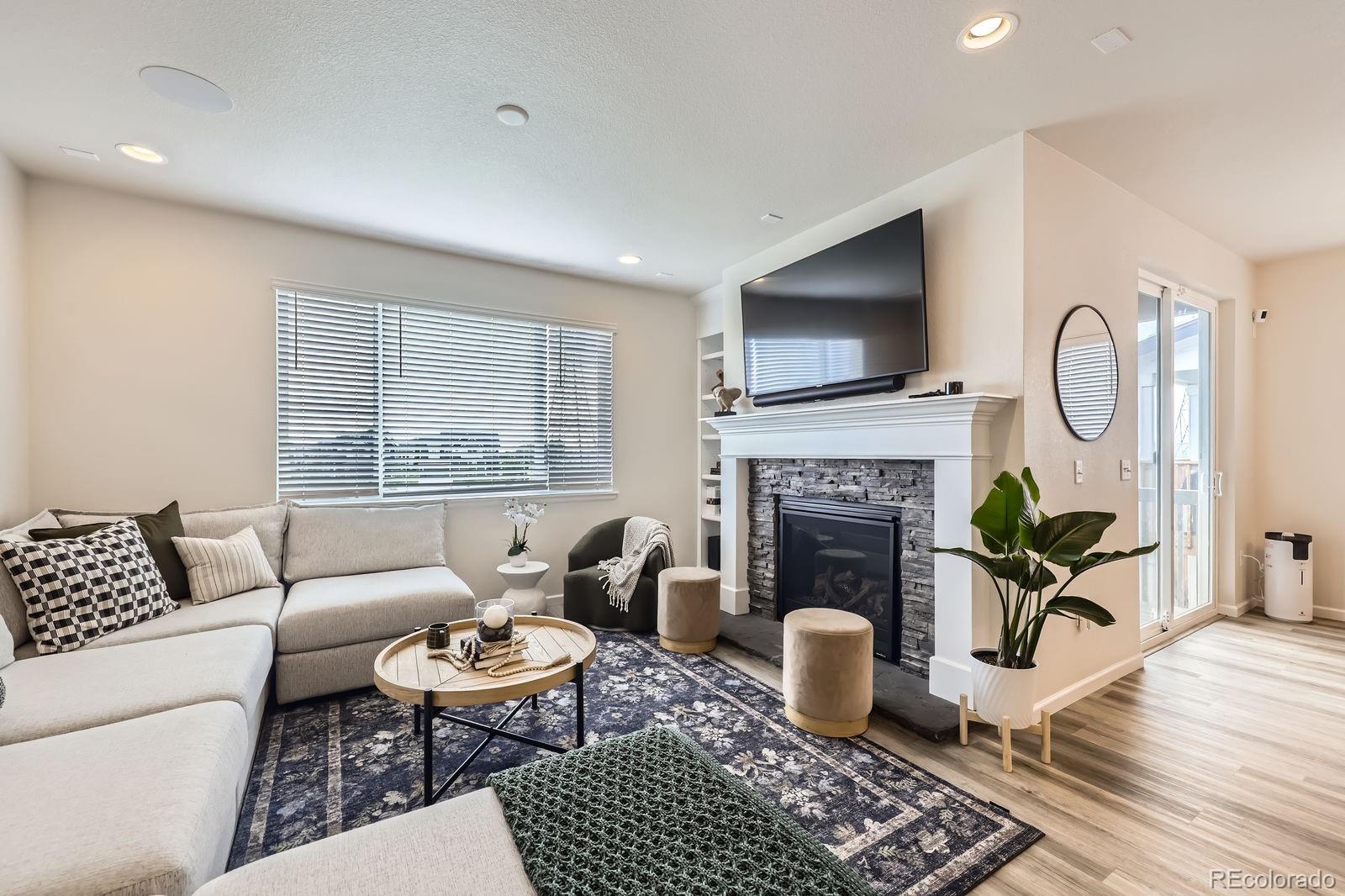 MLS Image #3 for 5134  queen court,arvada, Colorado