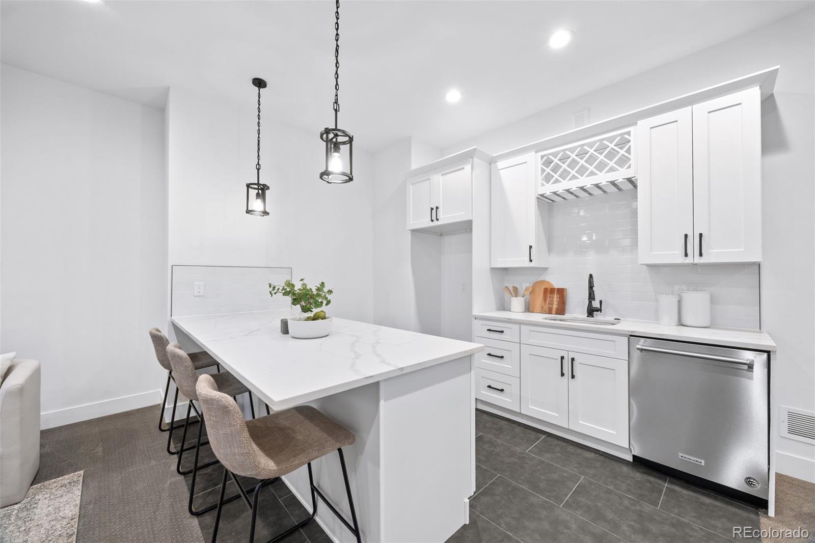 MLS Image #34 for 1179 s jackson street,denver, Colorado