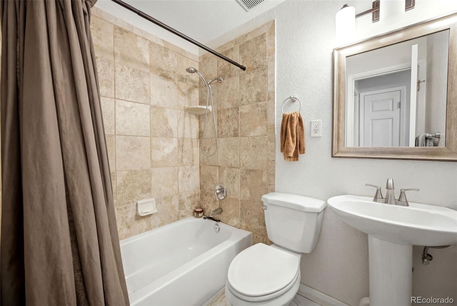 MLS Image #11 for 1490 s zephyr street,lakewood, Colorado
