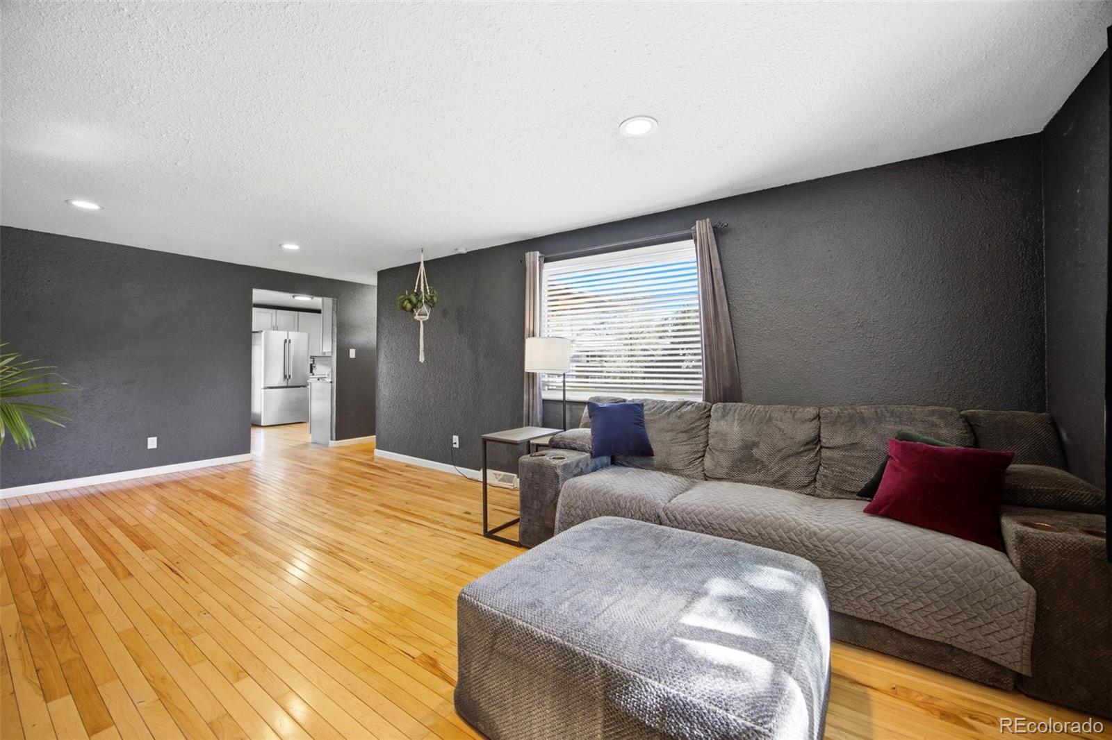 MLS Image #4 for 1490 s zephyr street,lakewood, Colorado