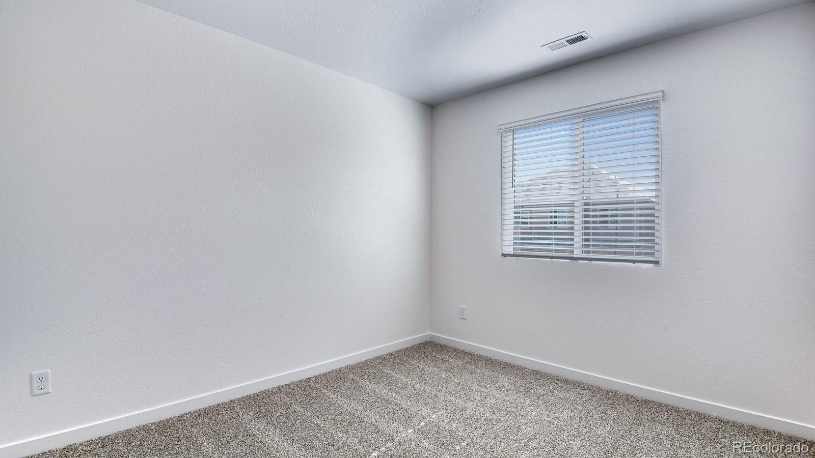 MLS Image #28 for 1342 s chester street,denver, Colorado
