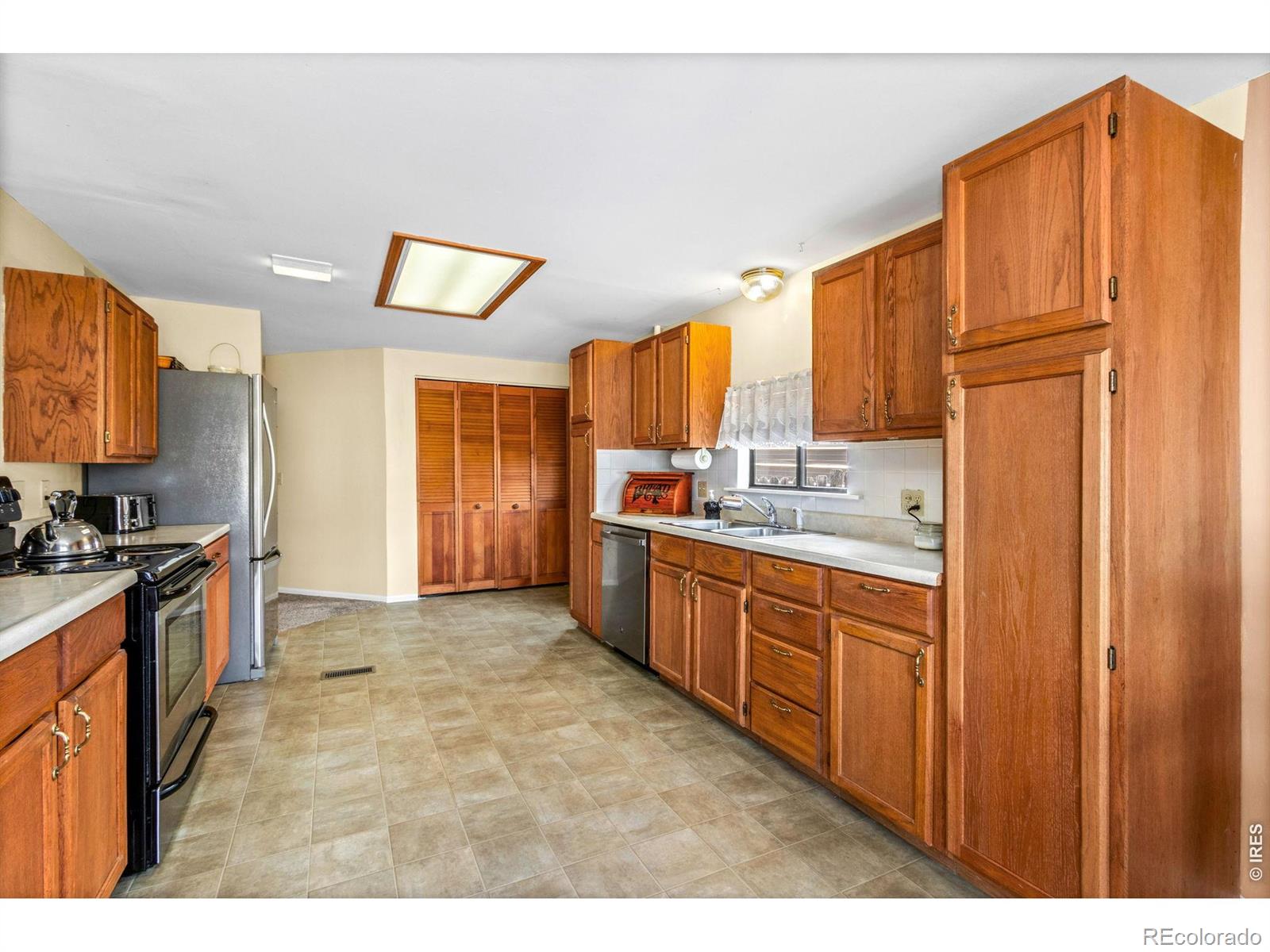 MLS Image #9 for 2820  mango place,loveland, Colorado