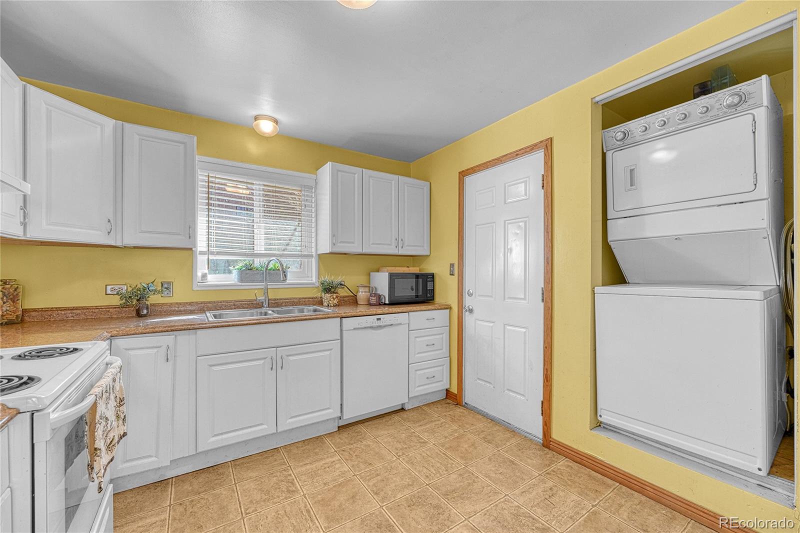 MLS Image #5 for 3650 s delaware street,englewood, Colorado
