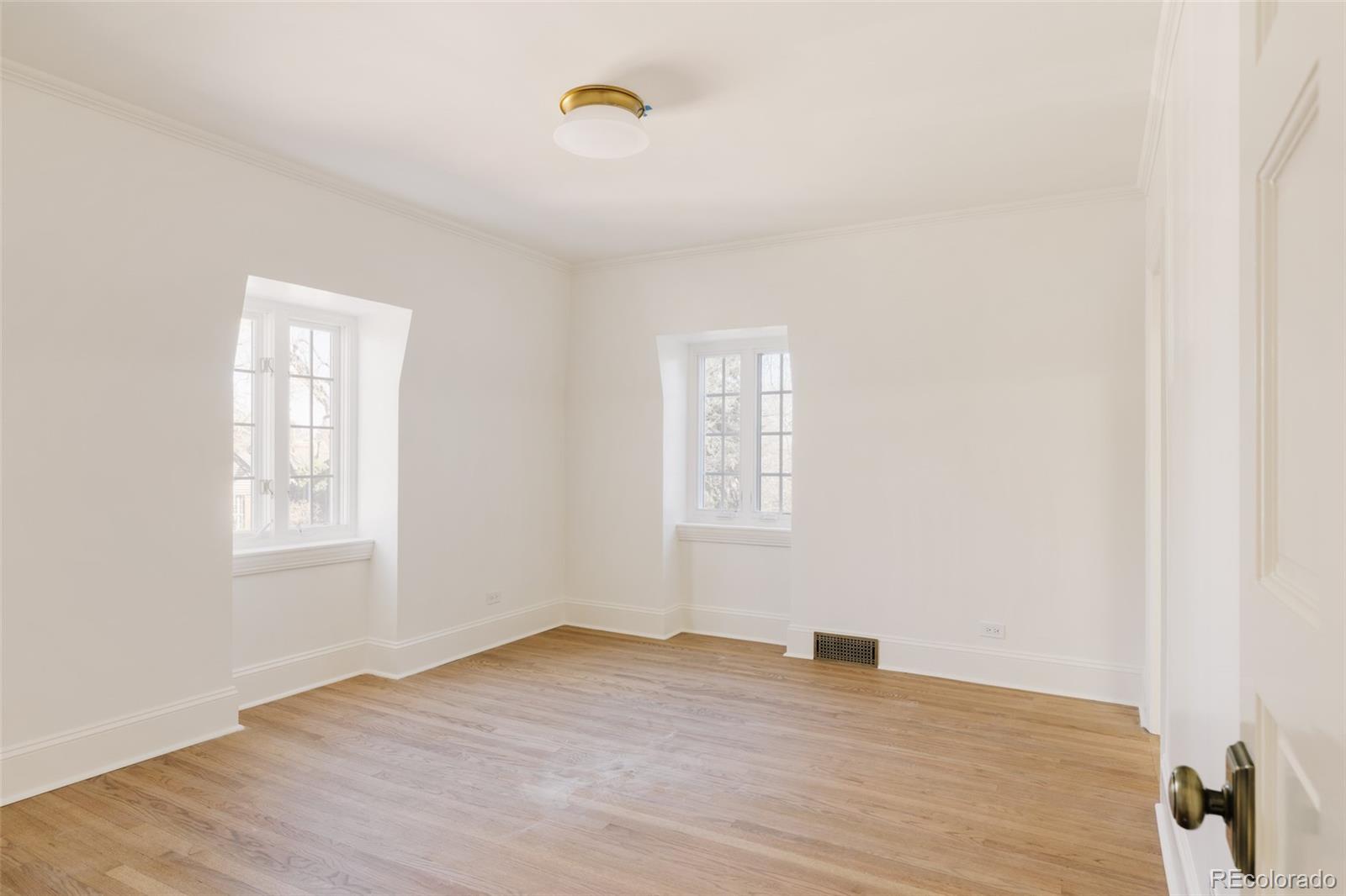 MLS Image #30 for 334  ivy street,denver, Colorado