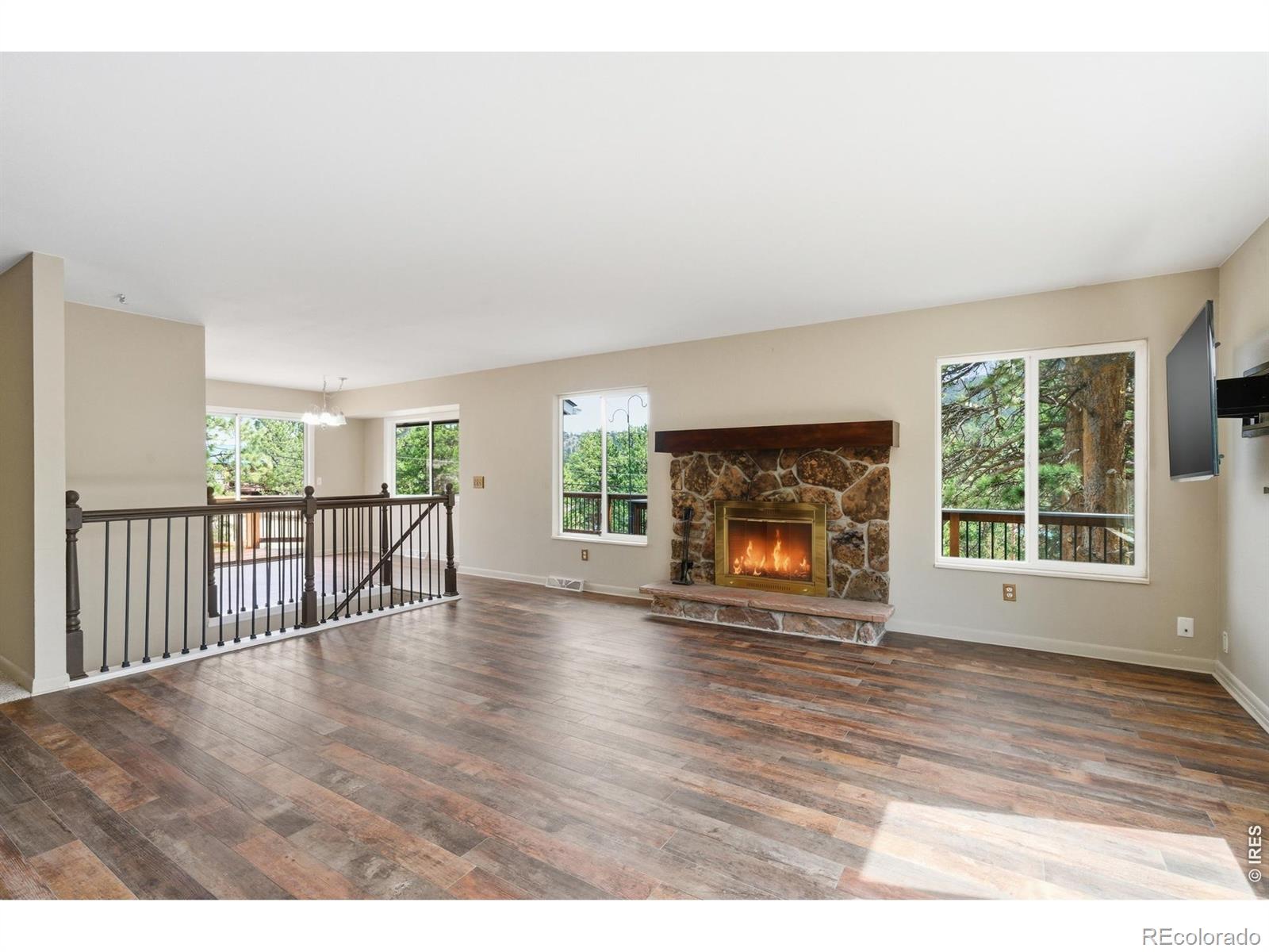MLS Image #12 for 1331  willow lane,estes park, Colorado
