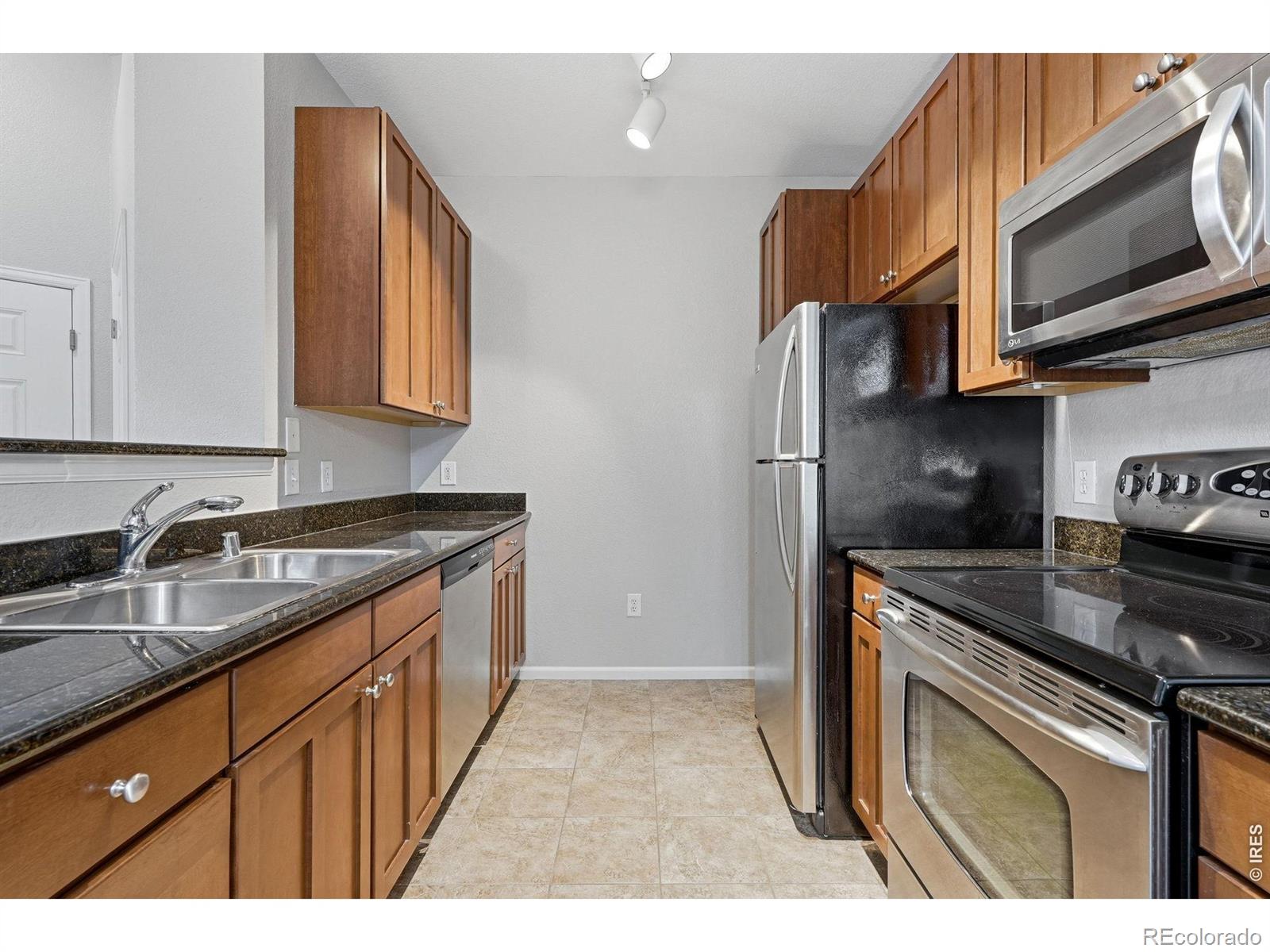 MLS Image #14 for 3100  blue sky circle,erie, Colorado