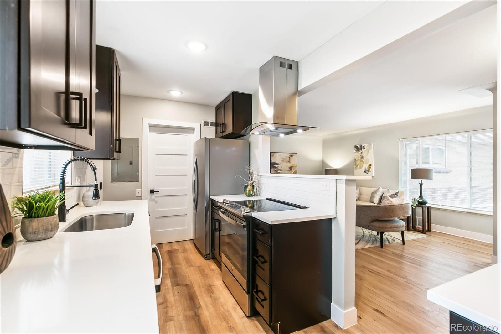 MLS Image #11 for 878  glencoe street,denver, Colorado
