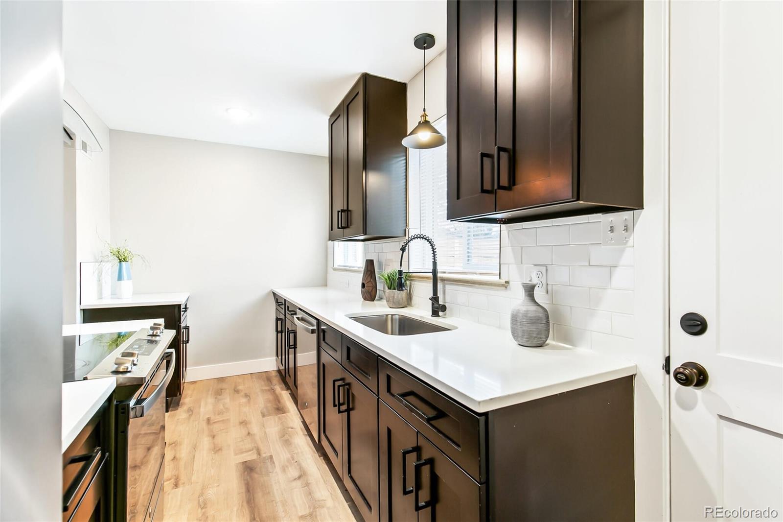MLS Image #13 for 878  glencoe street,denver, Colorado