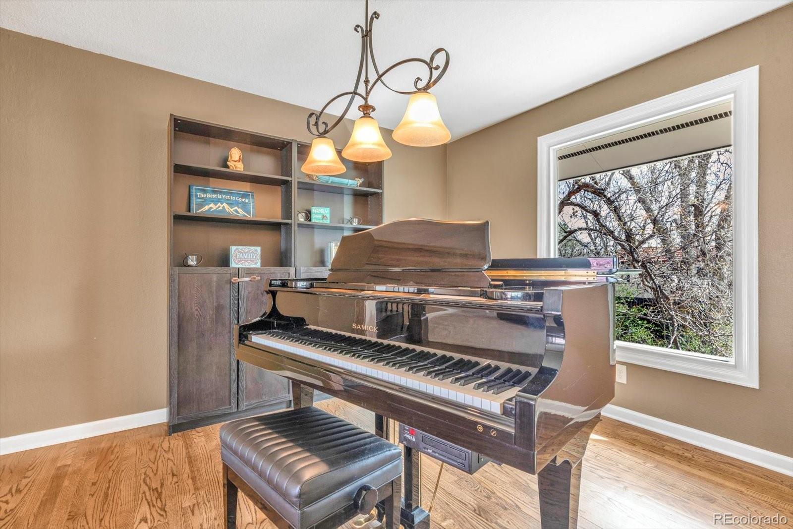 MLS Image #7 for 1296  aspen street,broomfield, Colorado