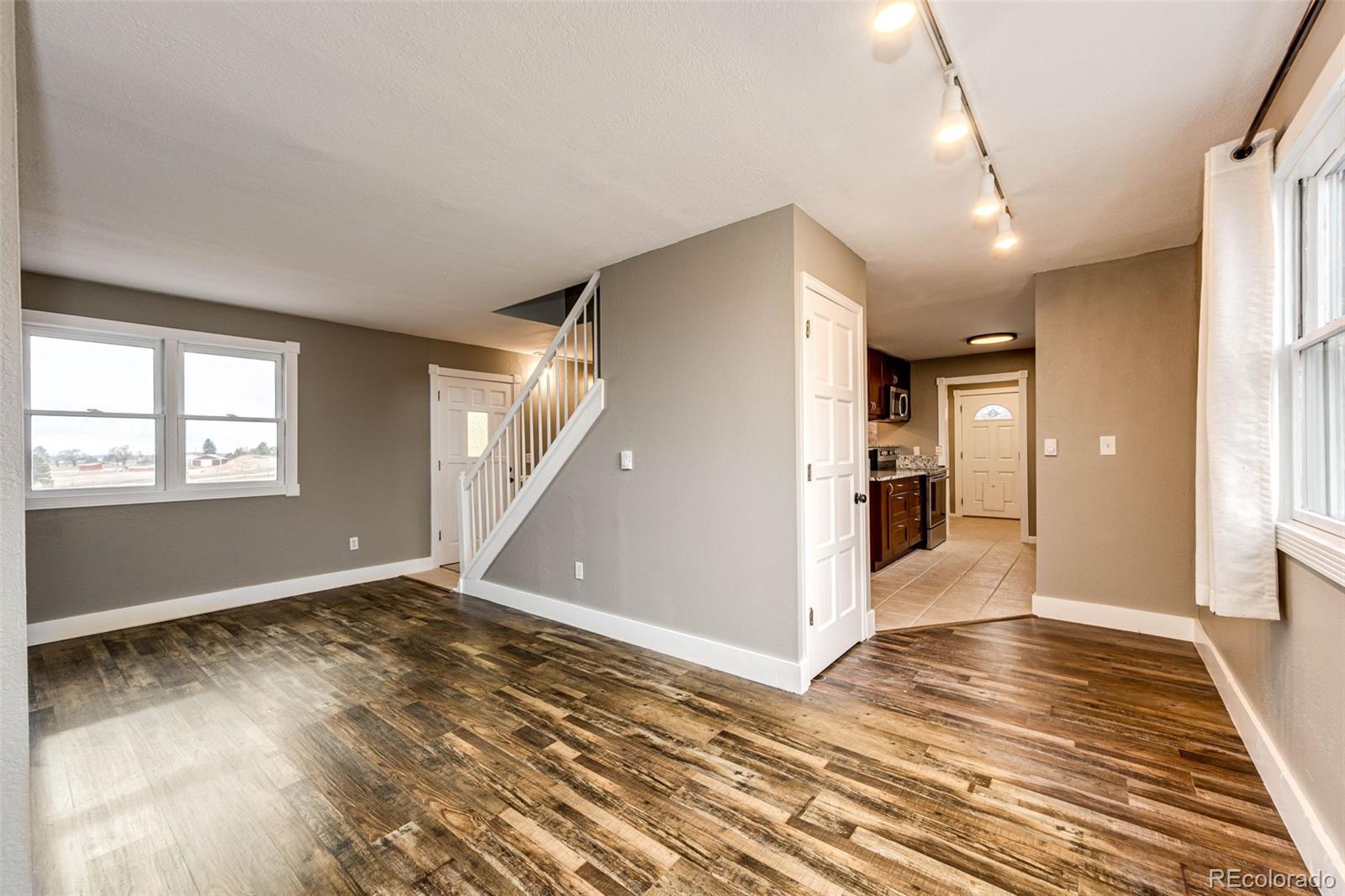 MLS Image #19 for 934  starling lane,elizabeth, Colorado