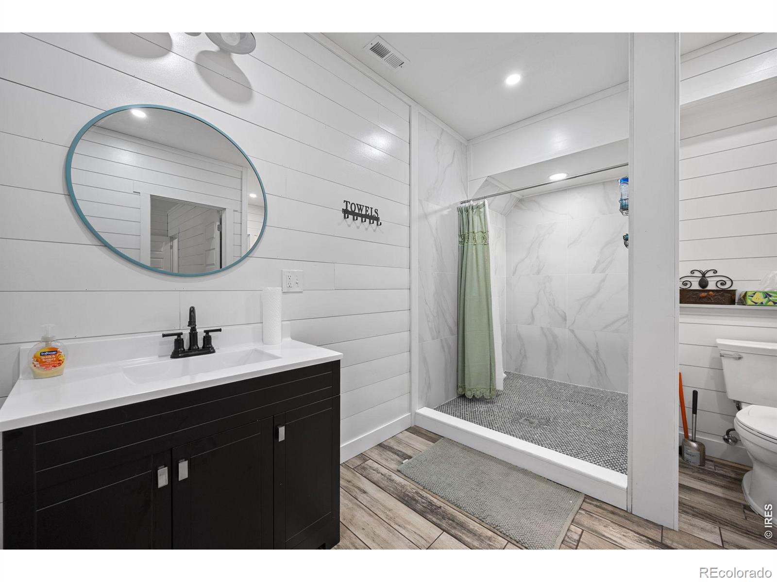 MLS Image #28 for 16497  badminton road,platteville, Colorado