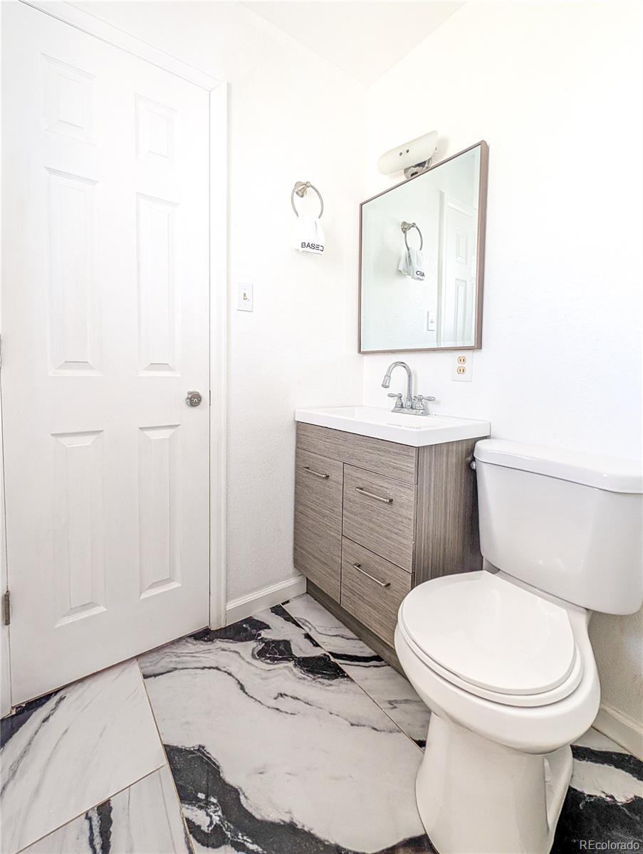 MLS Image #17 for 3945 w evans avenue,denver, Colorado