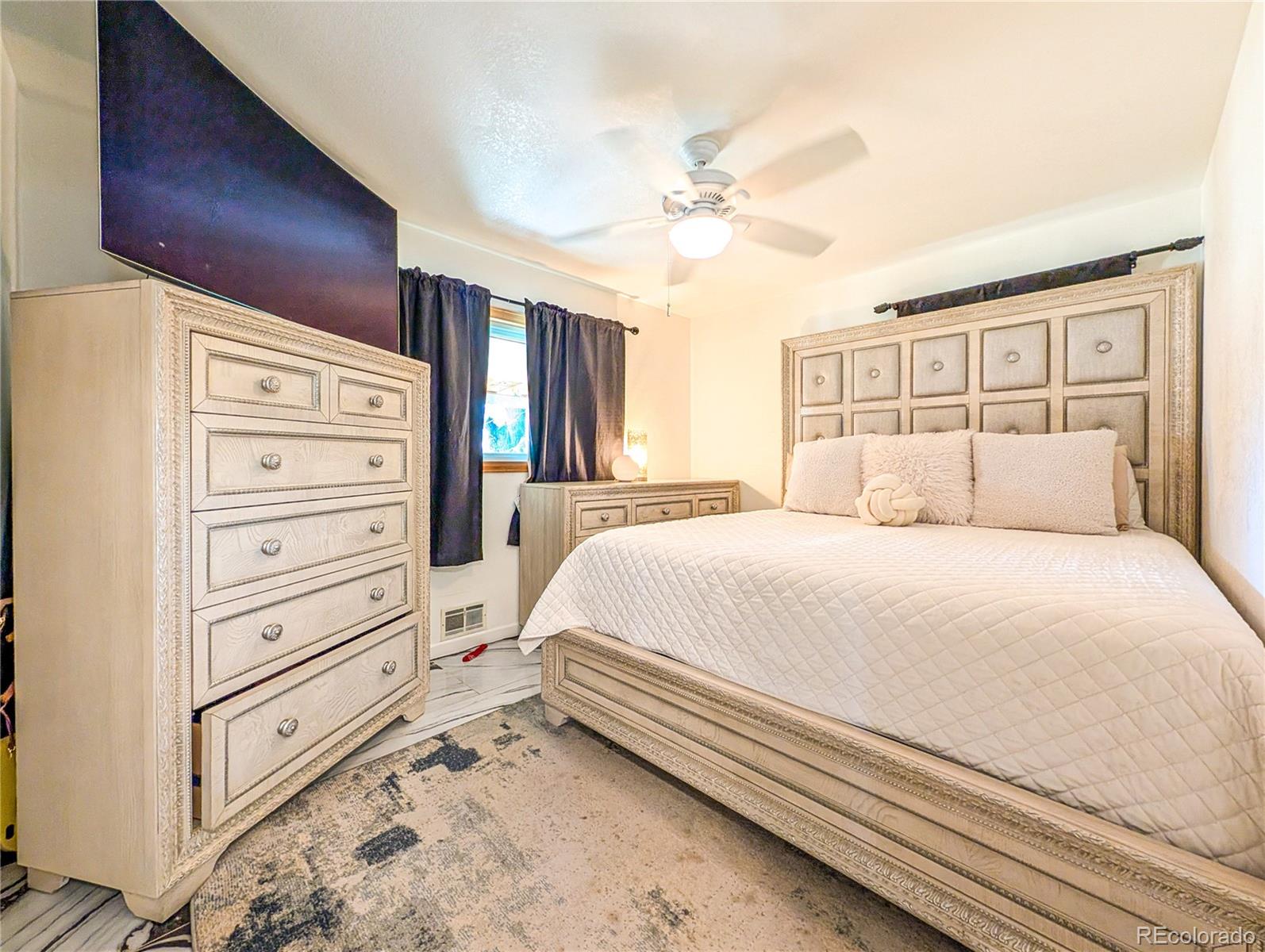 MLS Image #21 for 3945 w evans avenue,denver, Colorado
