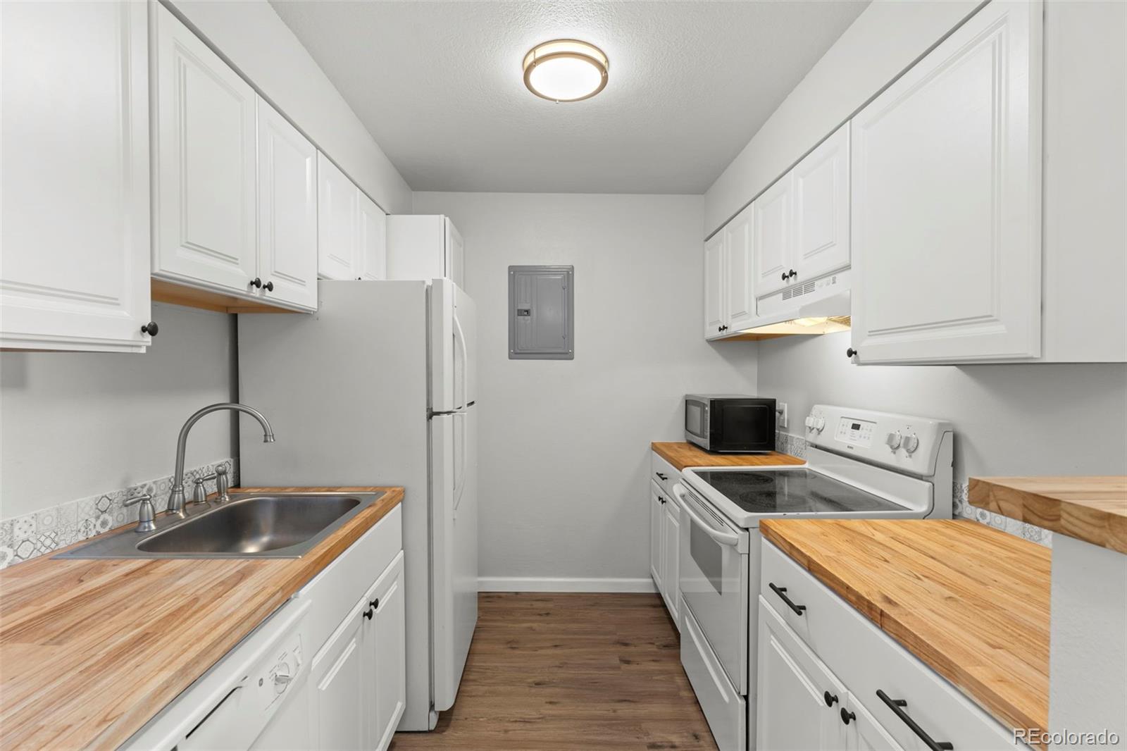 MLS Image #13 for 381 s ames street,lakewood, Colorado