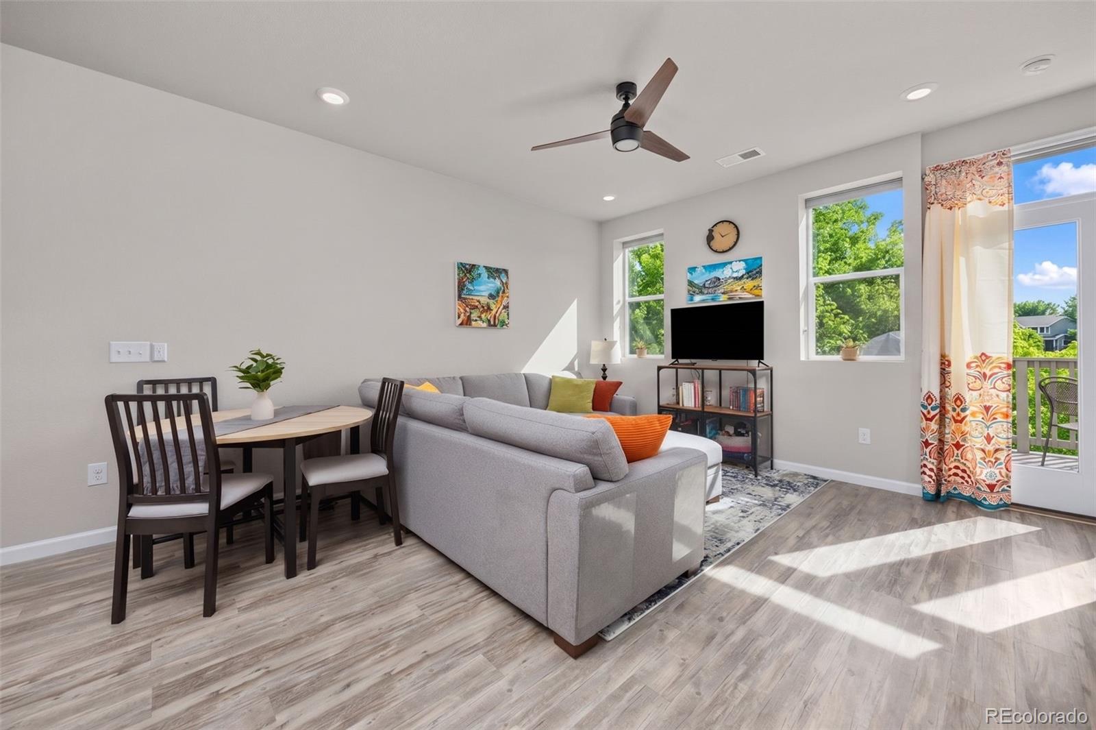 MLS Image #1 for 1116  oak circle,lakewood, Colorado