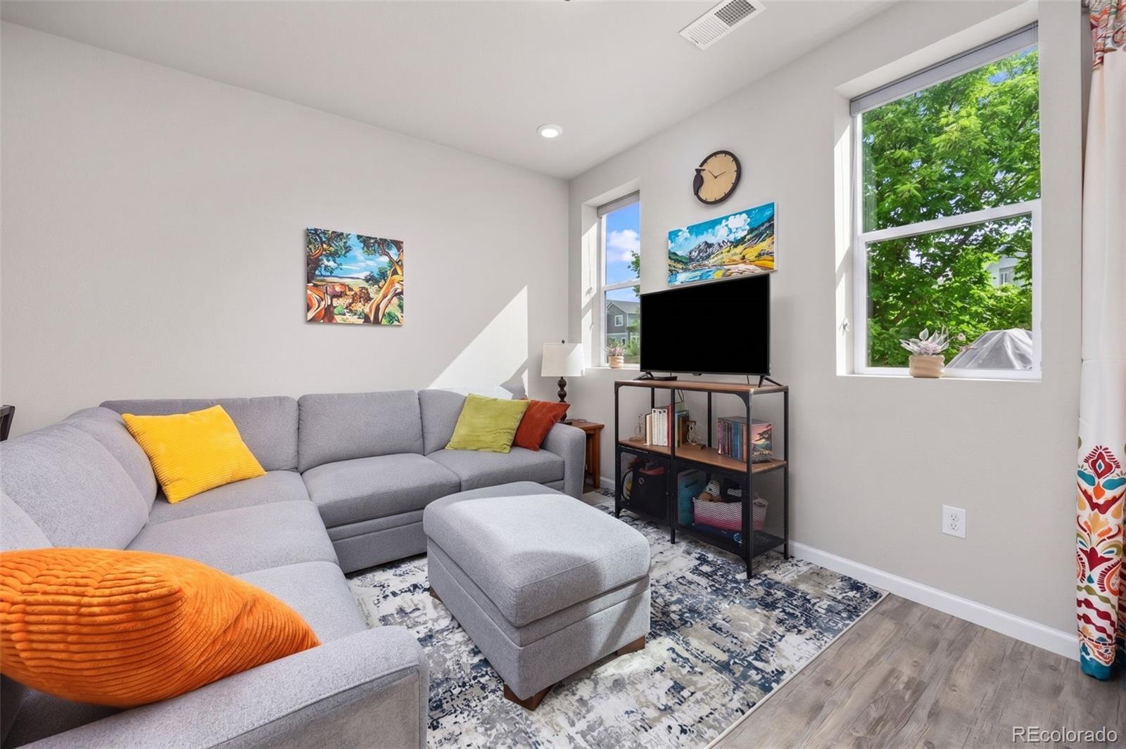 MLS Image #2 for 1116  oak circle,lakewood, Colorado
