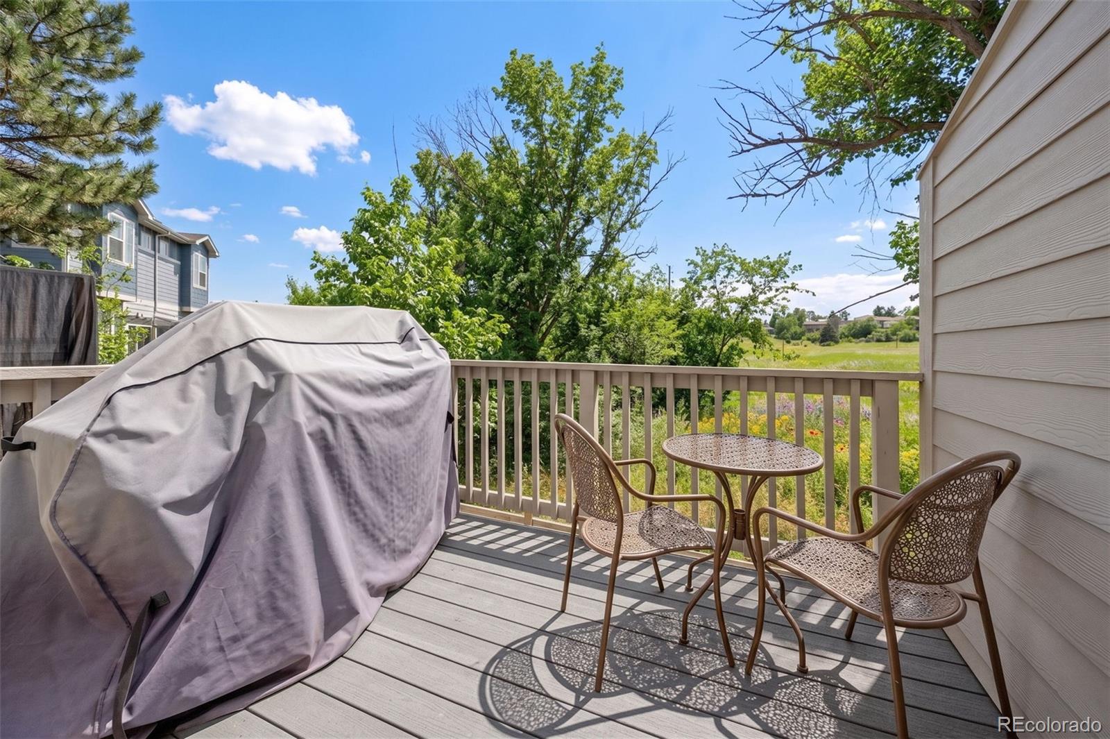 MLS Image #4 for 1116  oak circle,lakewood, Colorado