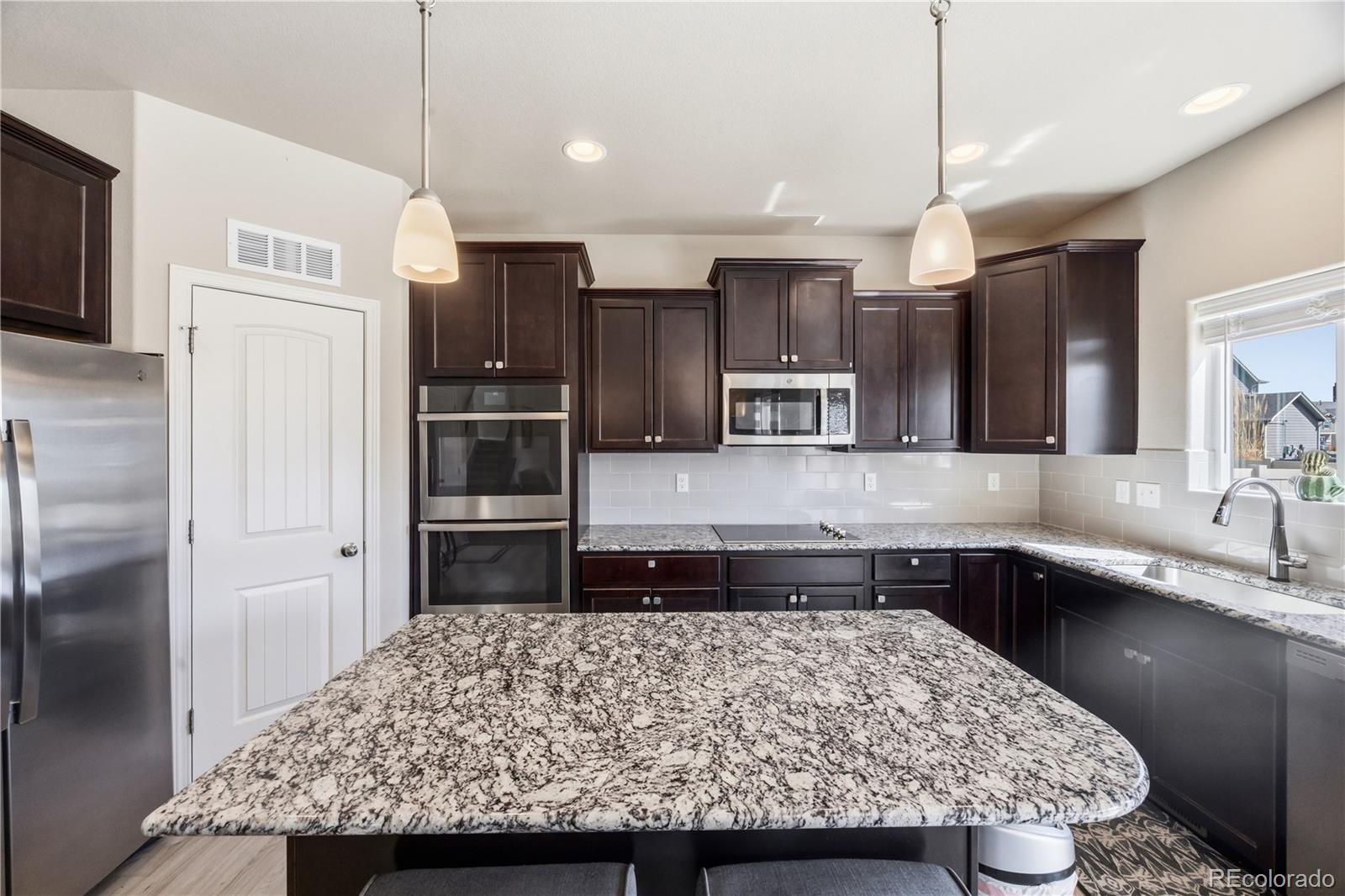 MLS Image #14 for 8267  basaltic drive,colorado springs, Colorado