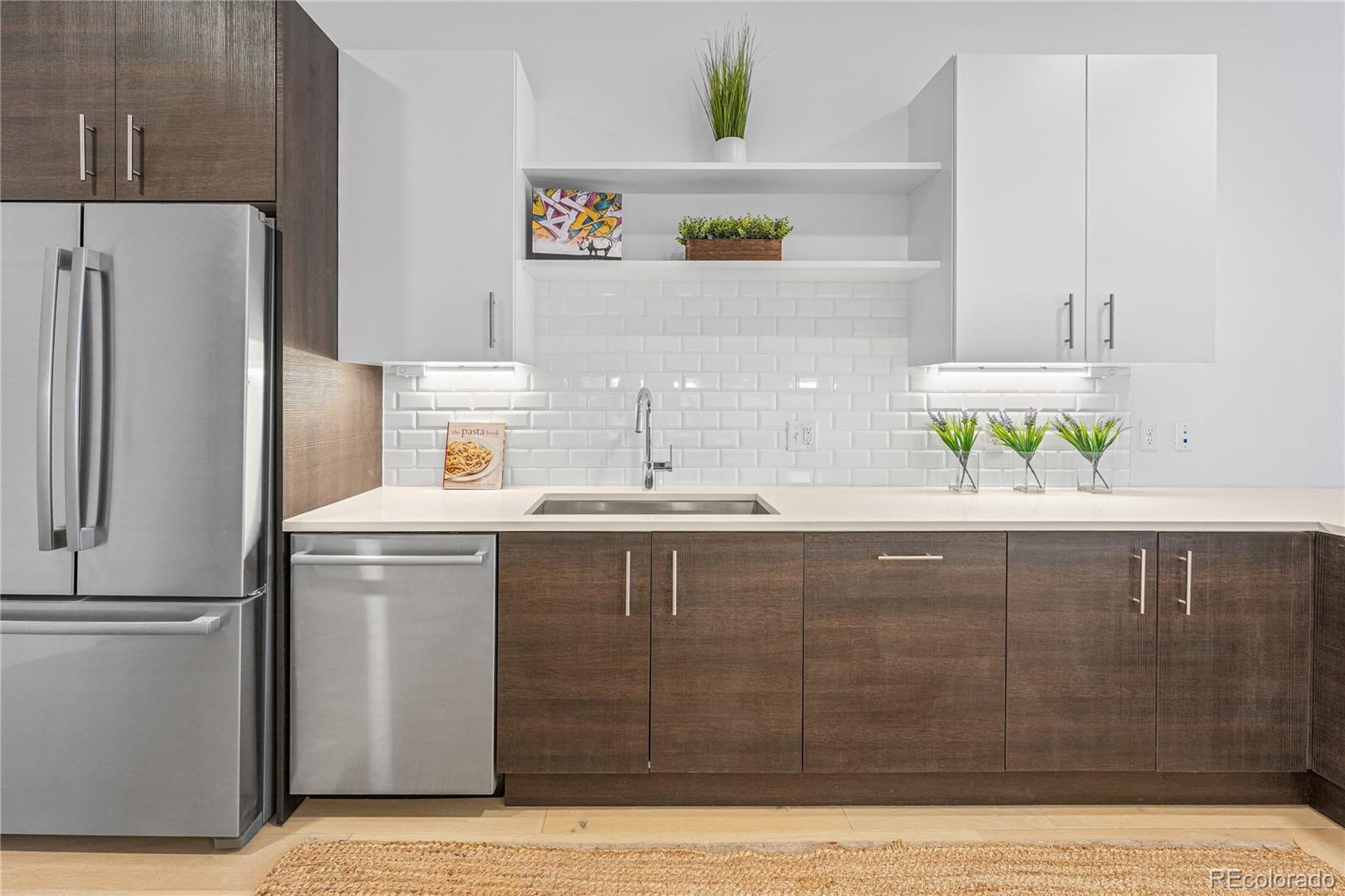 MLS Image #2 for 2530  lawrence street ra301,denver, Colorado
