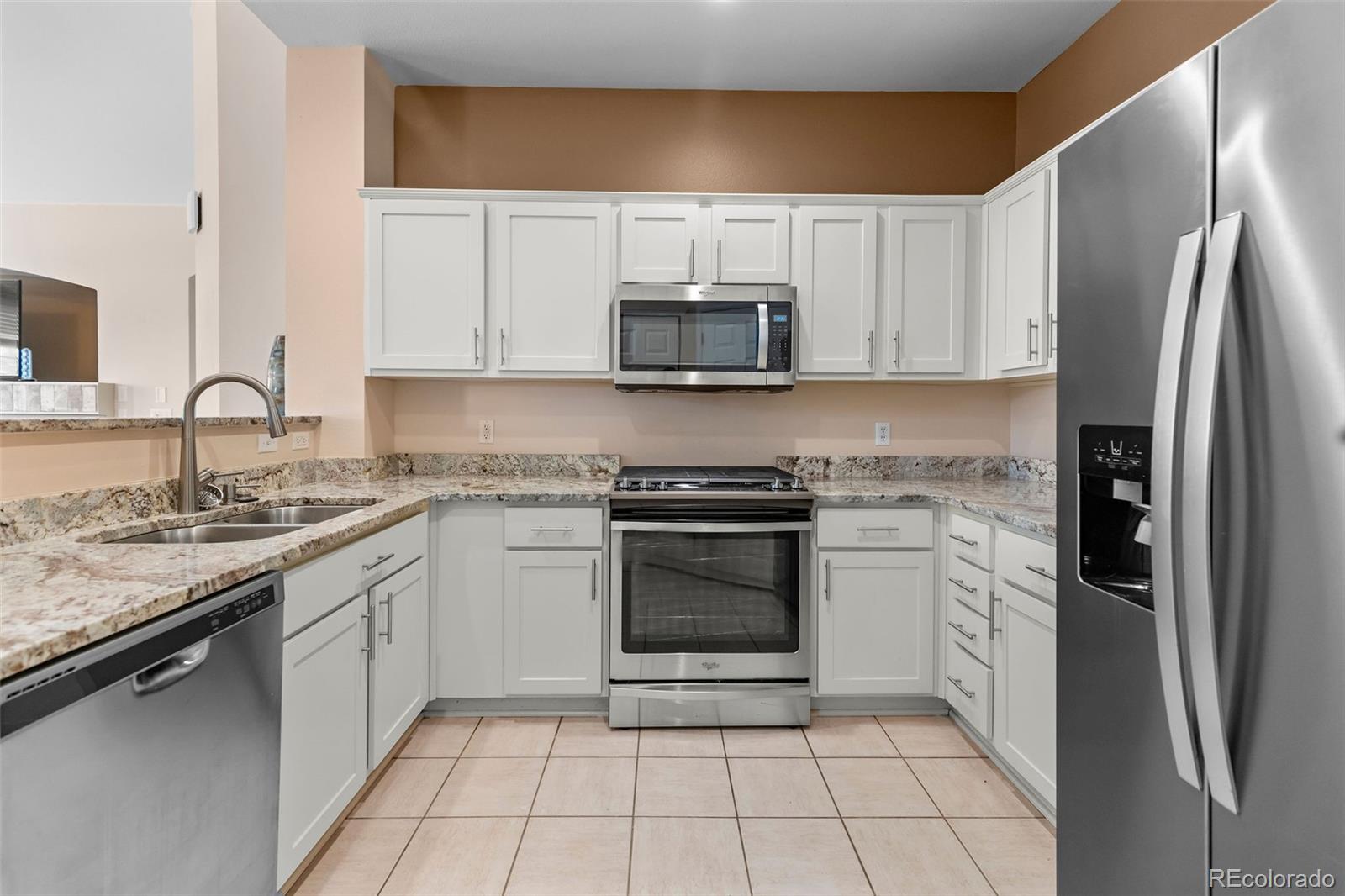 MLS Image #6 for 8873 w phillips drive ,littleton, Colorado