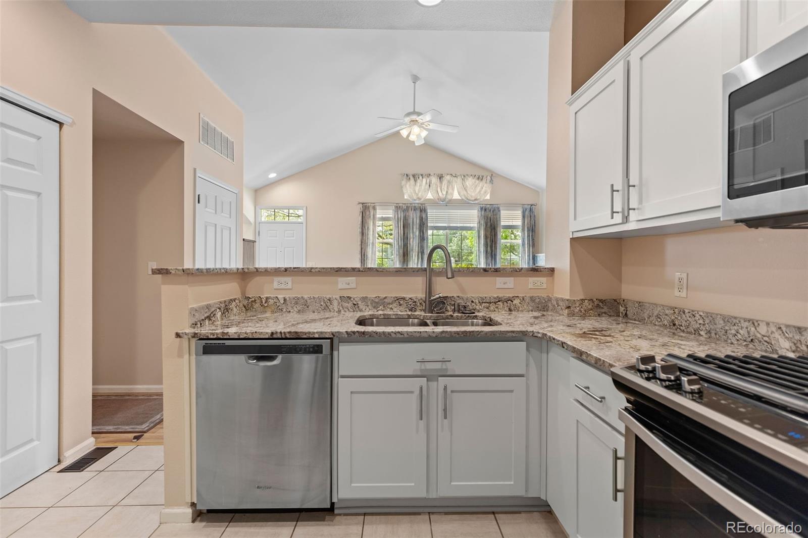 MLS Image #9 for 8873 w phillips drive ,littleton, Colorado