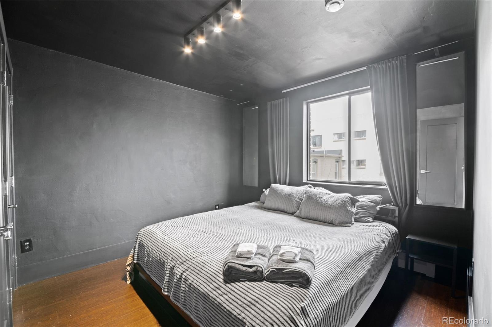 MLS Image #17 for 1140 n downing street,denver, Colorado