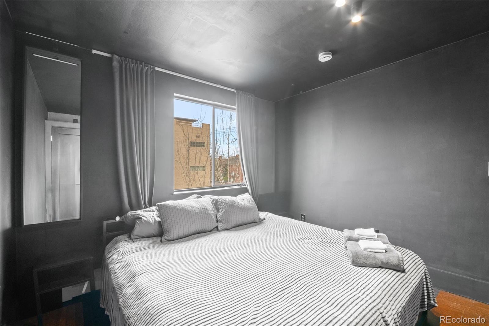 MLS Image #18 for 1140 n downing street,denver, Colorado