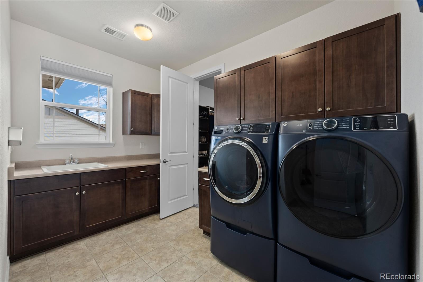 MLS Image #30 for 27523 e euclid drive,aurora, Colorado