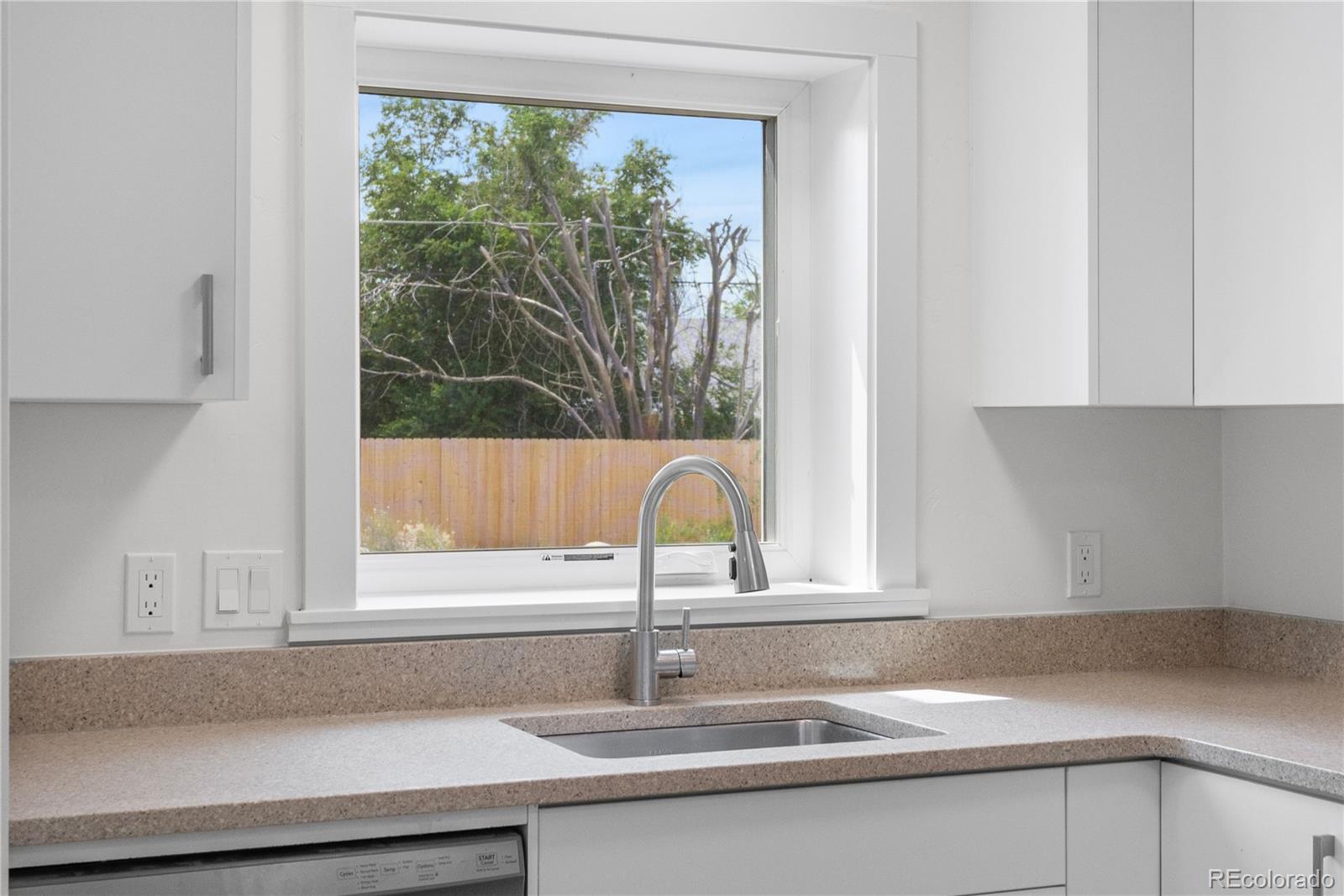 MLS Image #6 for 1953  blackhawk street,aurora, Colorado