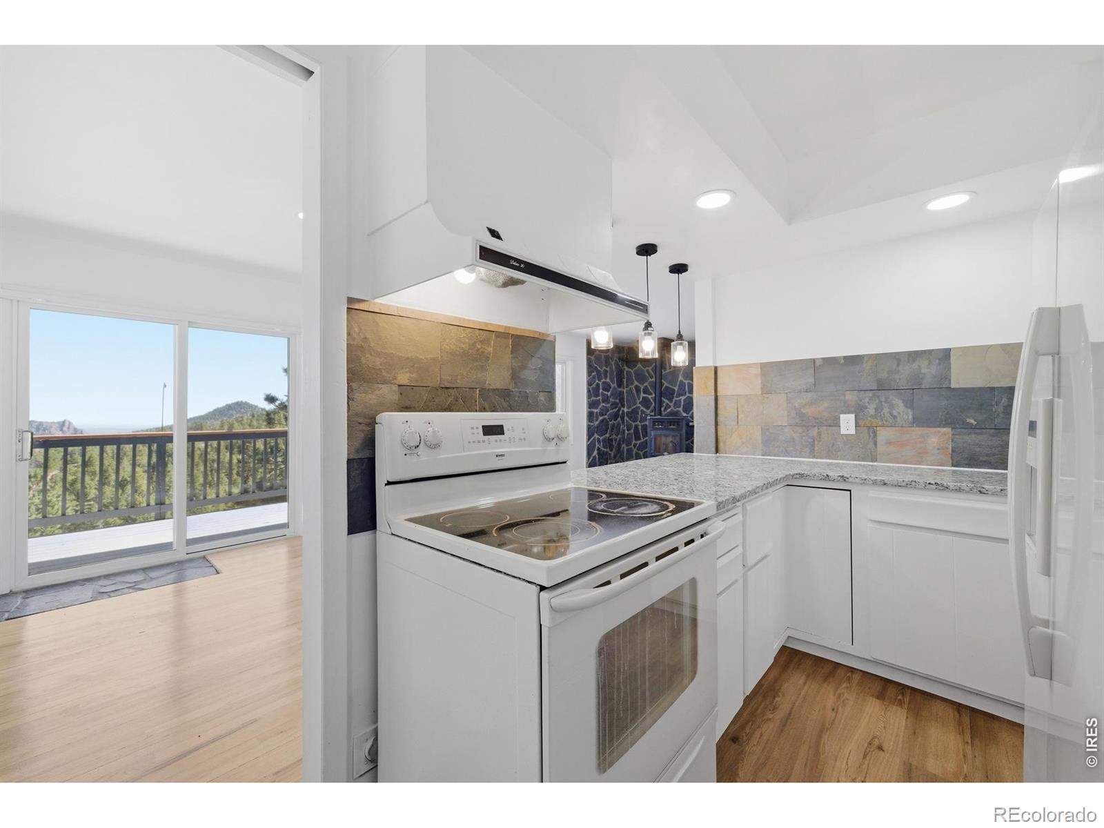 MLS Image #15 for 910  chute road,golden, Colorado